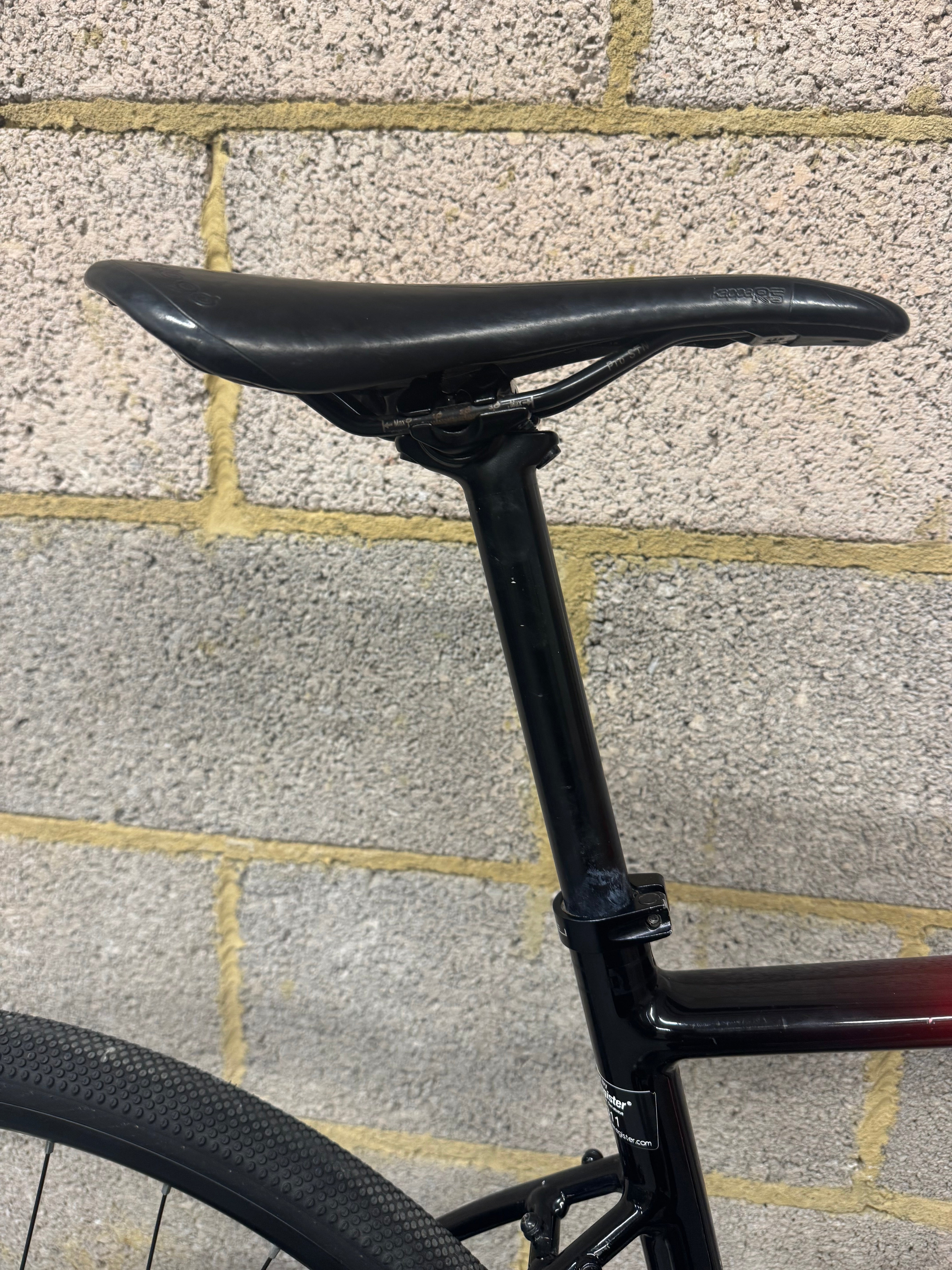 Ribble CGR ALe 105 Hydraulic Black/Red Size 54cm - Used (Collection Only)