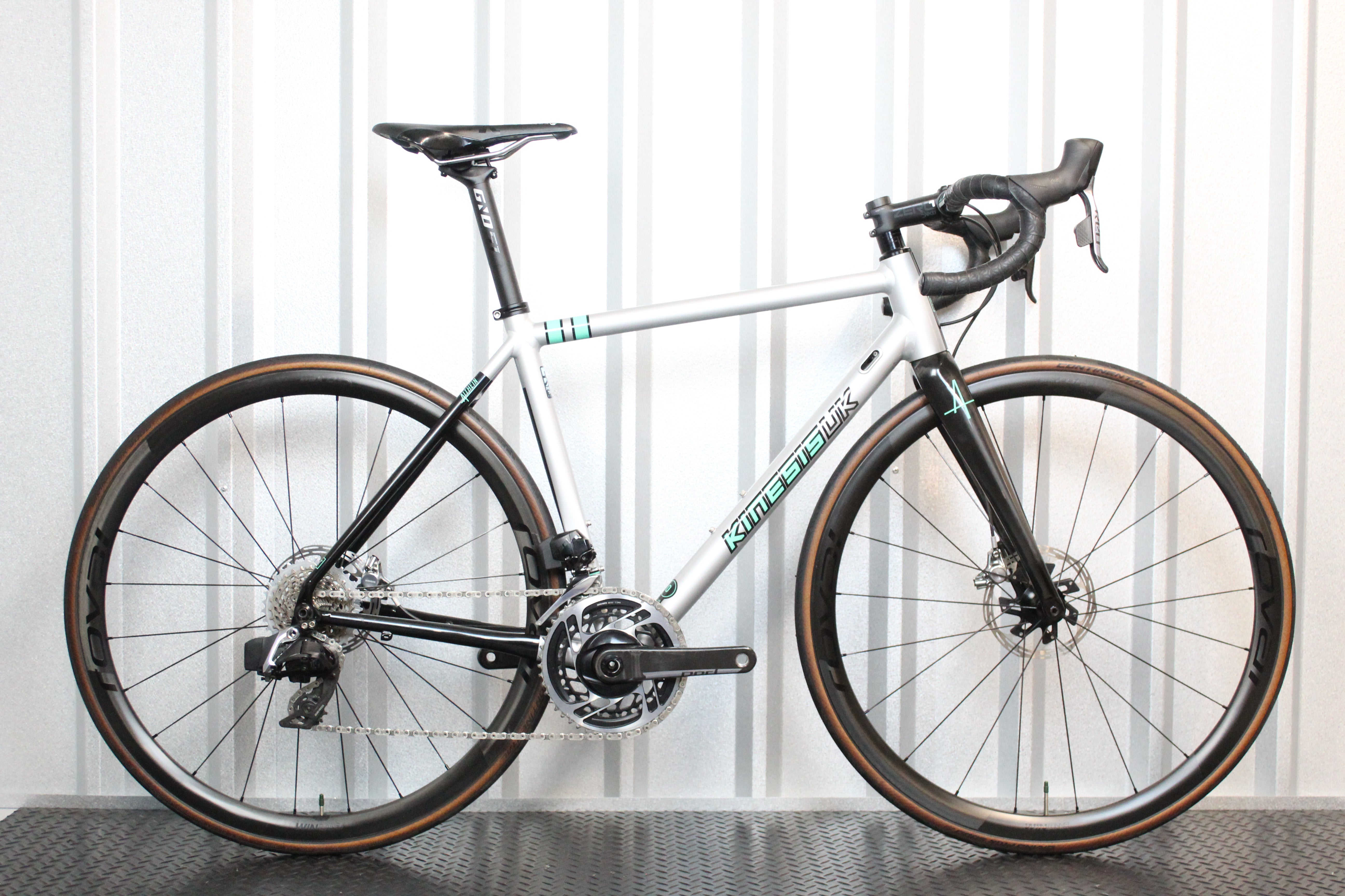 2023 Kinesis Aithein SRAM Red AXS Road Bike Silver, Size 50cm – Lightly Used
