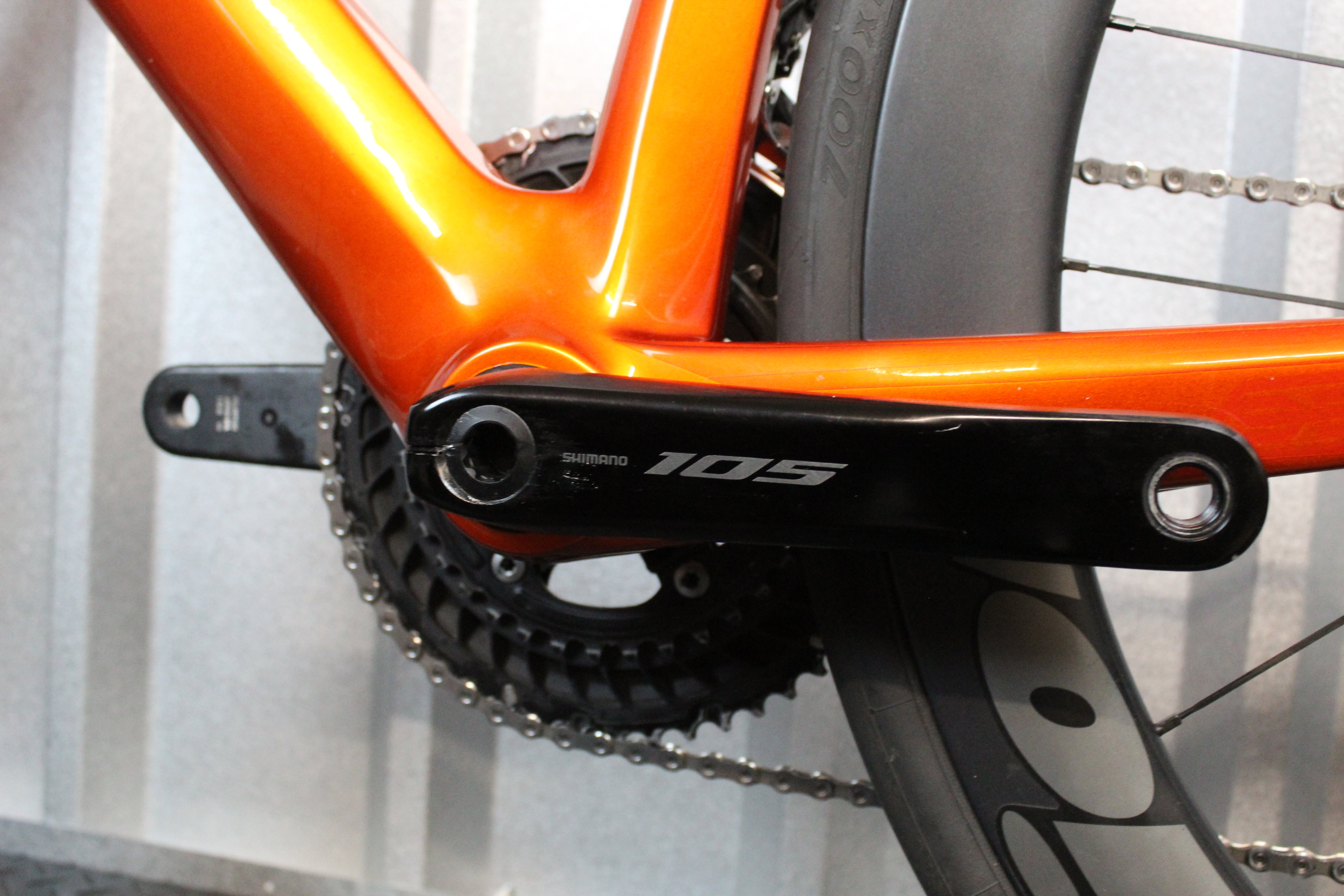 2024 Orro Venturi STC 105 Di2 Road Bike Orange, Size Large - Lightly Used