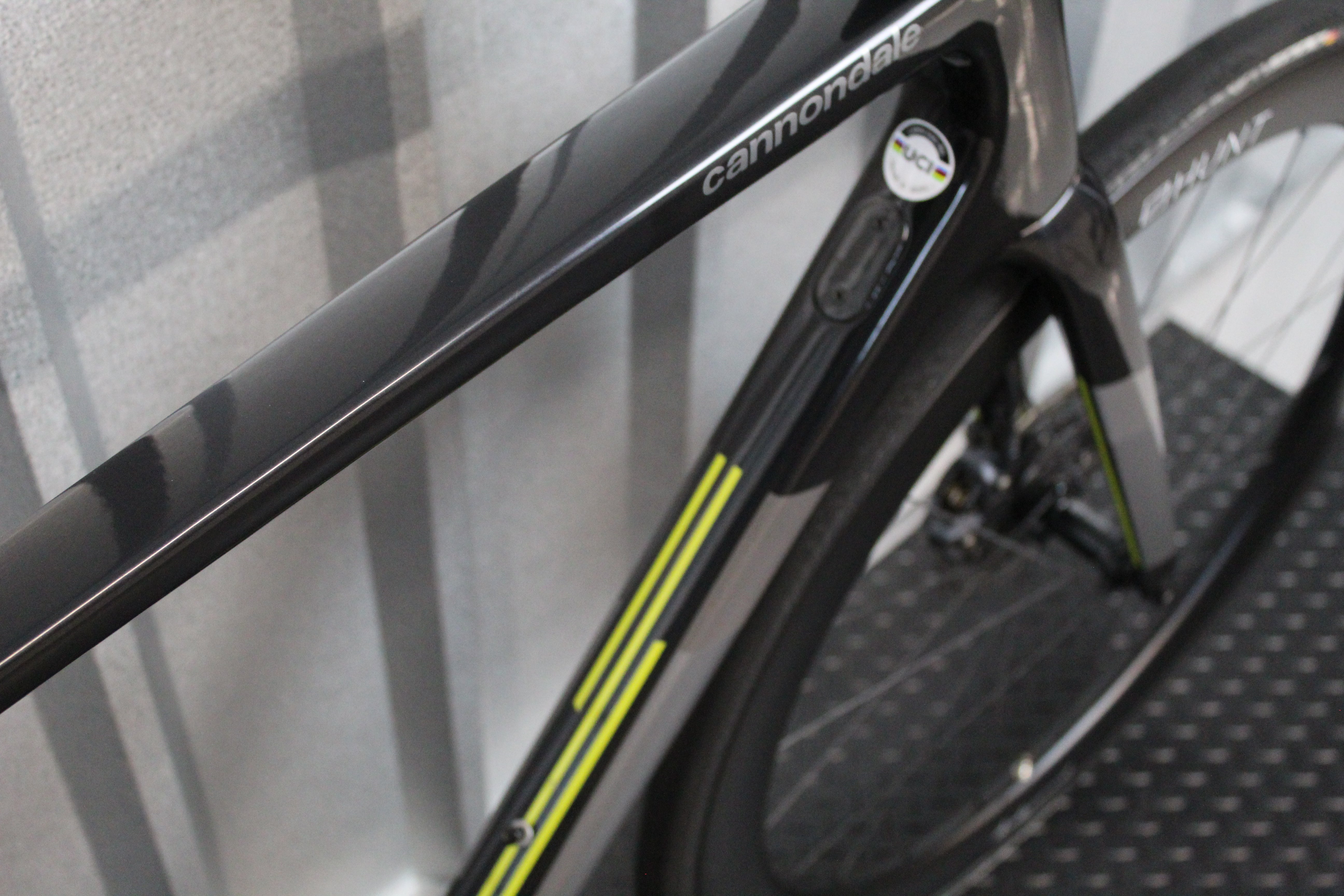 2022 Cannondale SuperSix EVO Force AXS Hunt Carbon Road Bike, Black 56cm – Lightly Used