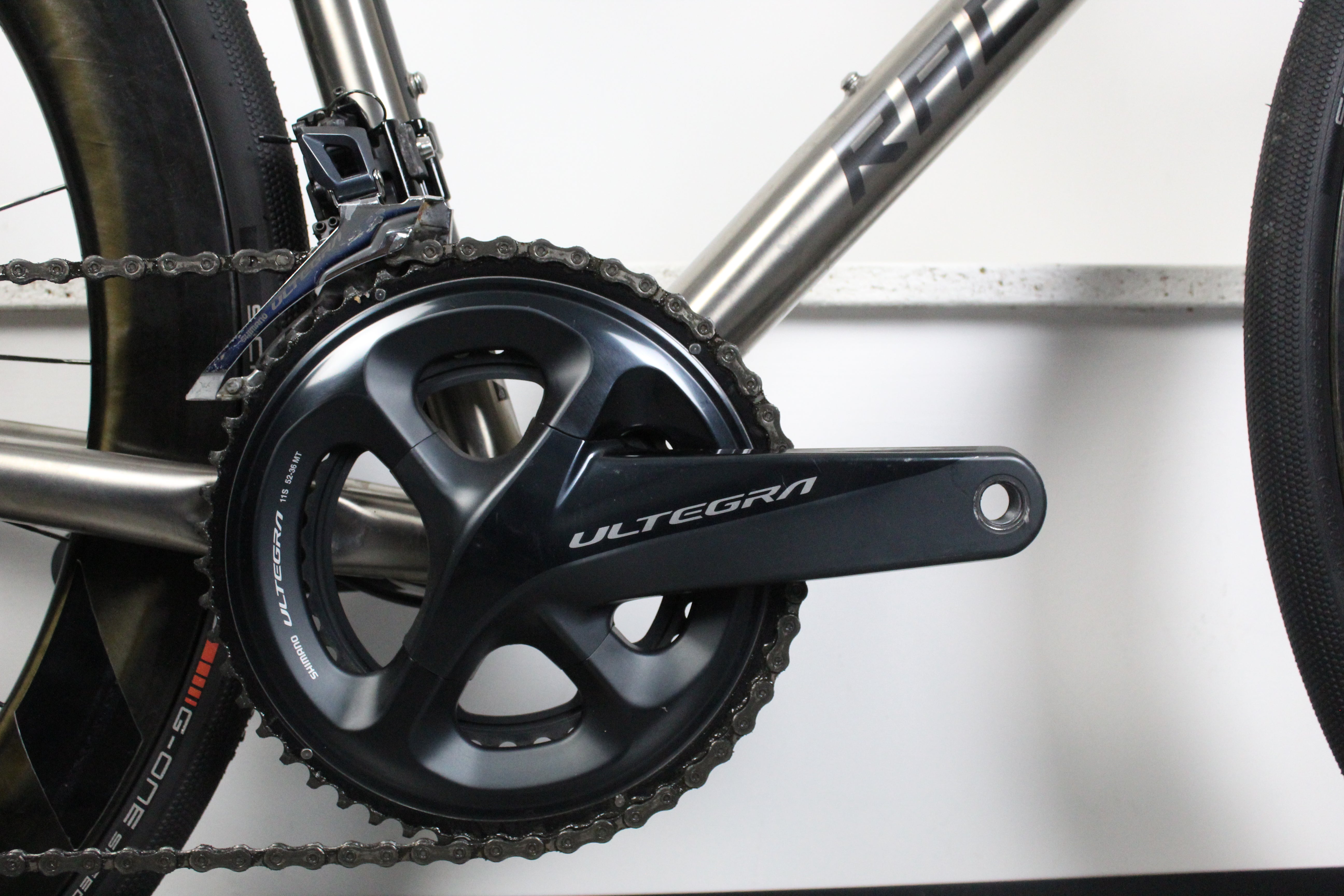 Titanium Road Bike- Kinesis Gran Fondo Ti V3 Ultegra 3T Discus XXL - Near Mint