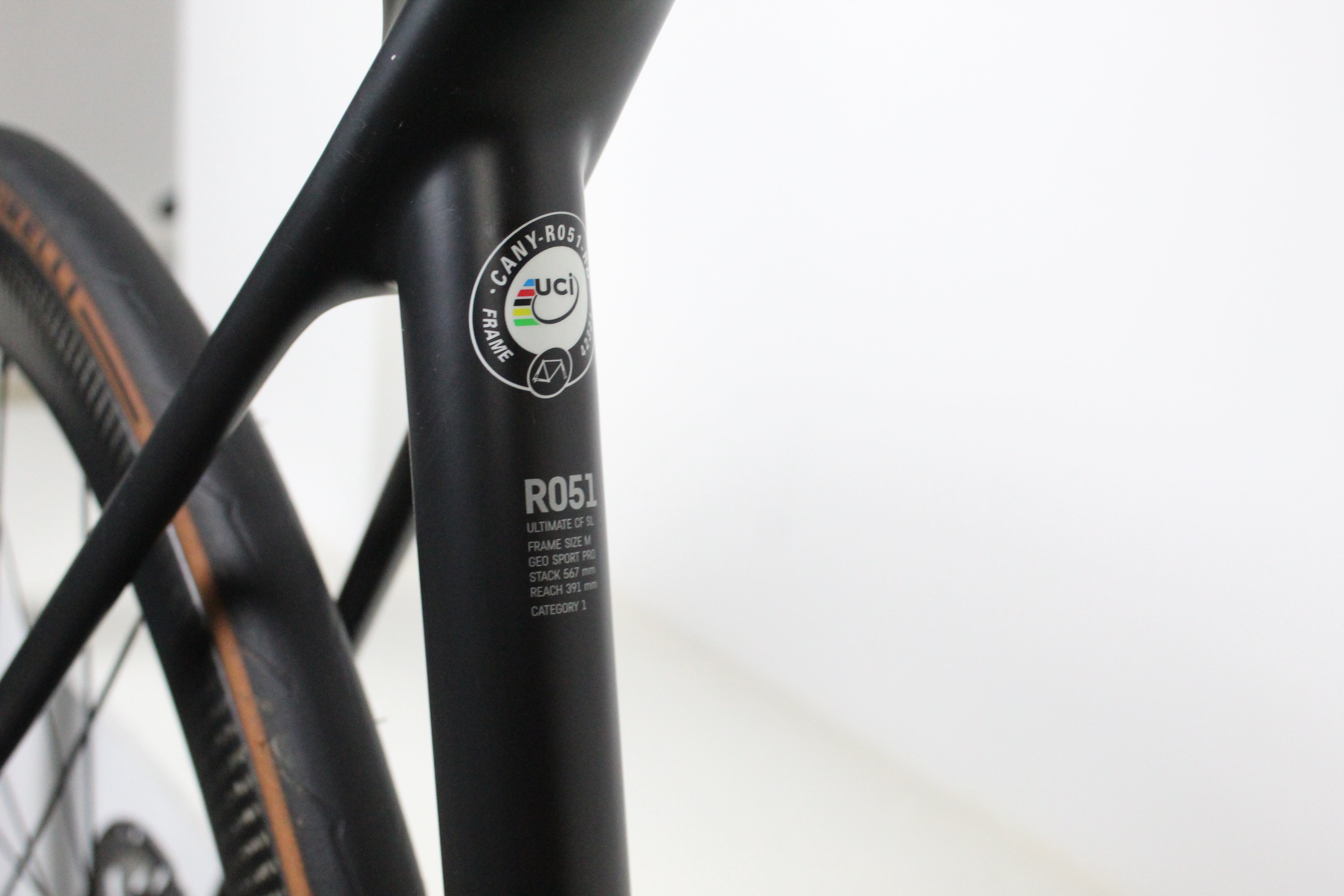 2021 Canyon Ultimate CF SL 8 Road Bike Ultegra Di2 (Size Medium) - Lightly Used