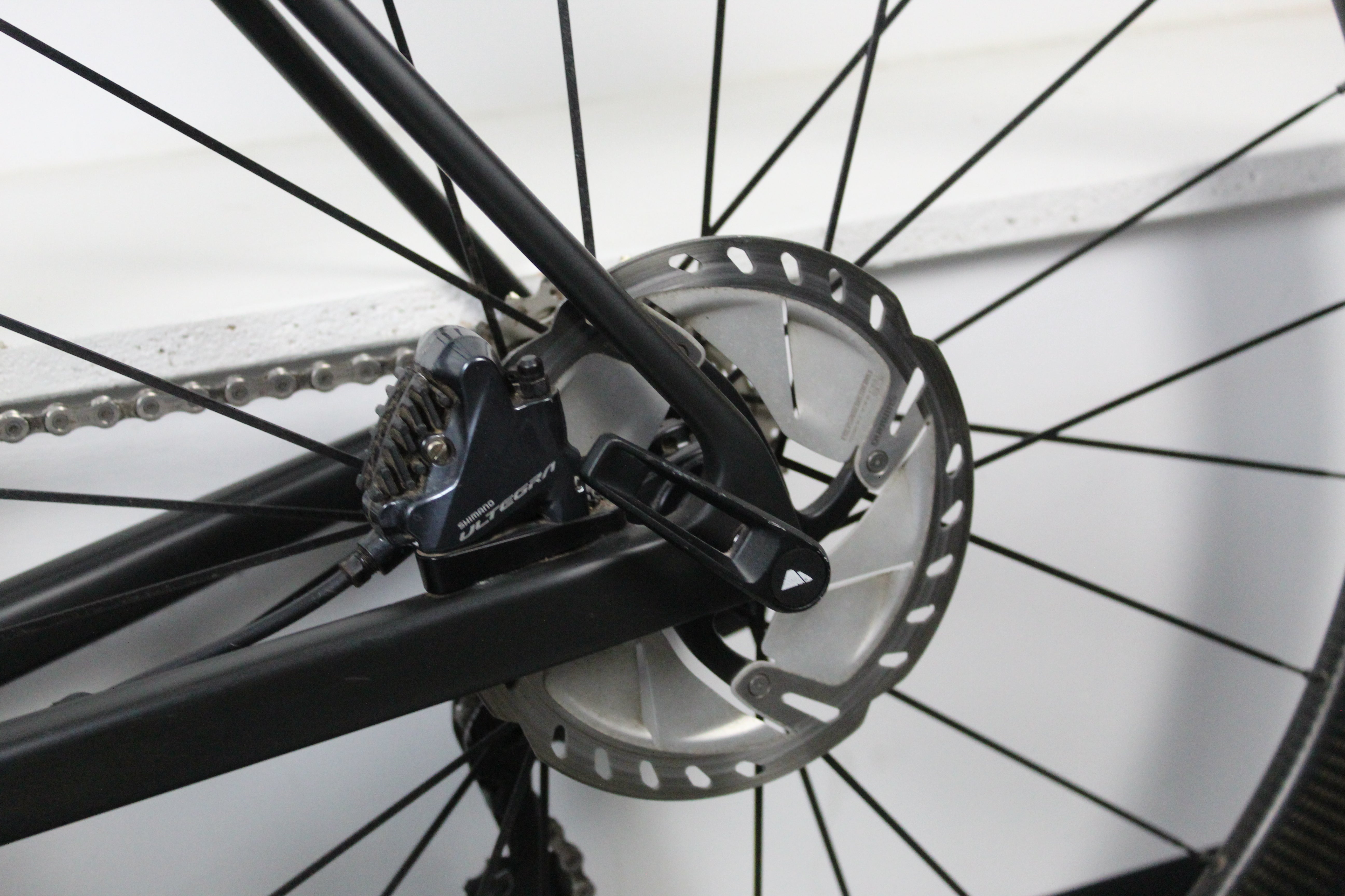 2021 Canyon Ultimate CF SL 8 Road Bike Ultegra Di2 (Size Medium) - Lightly Used