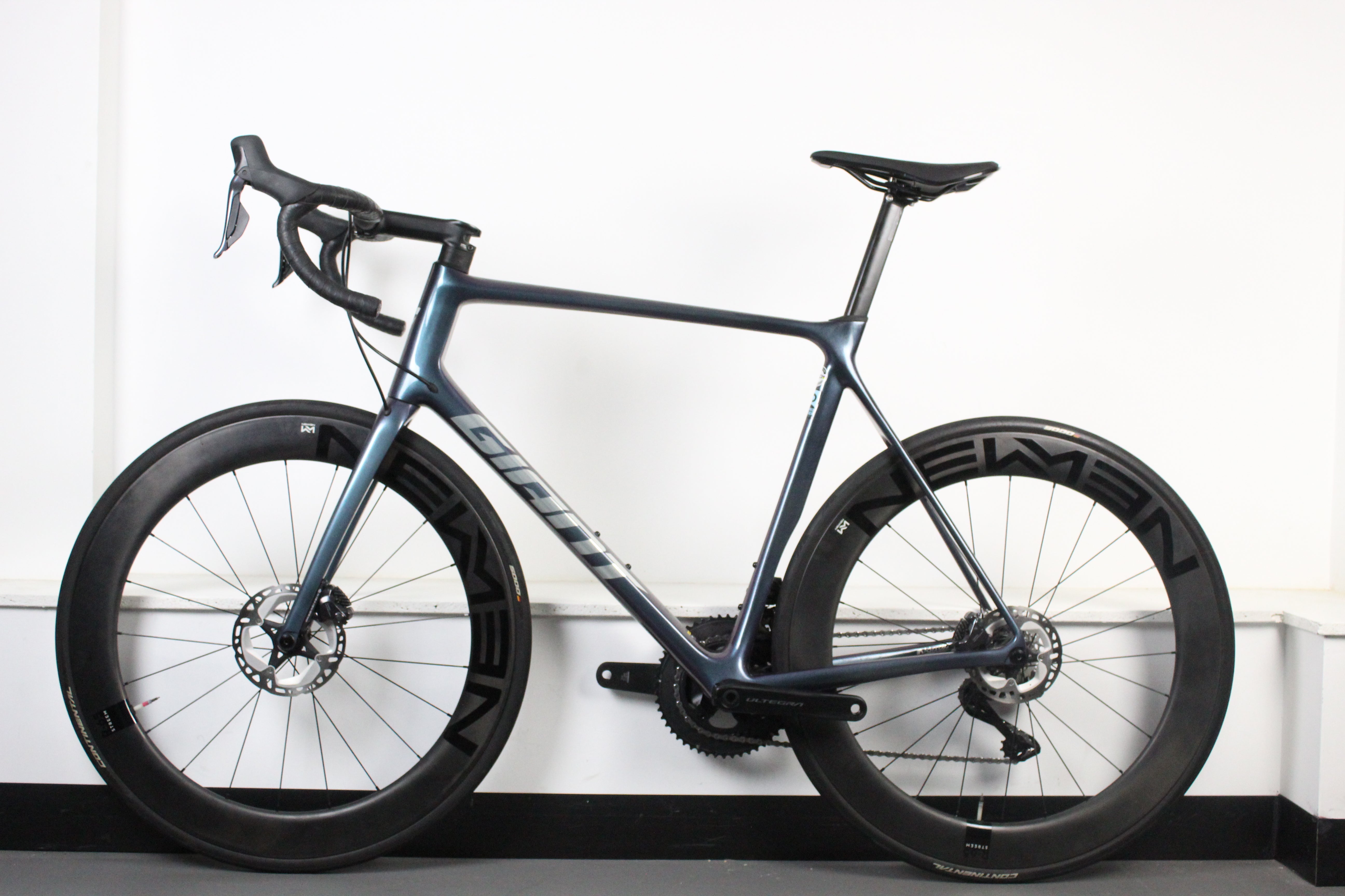 2024 Giant TCR Advanced Pro 0 Ultegra Di2 Blue Dragonfly (Size XL) - Mint