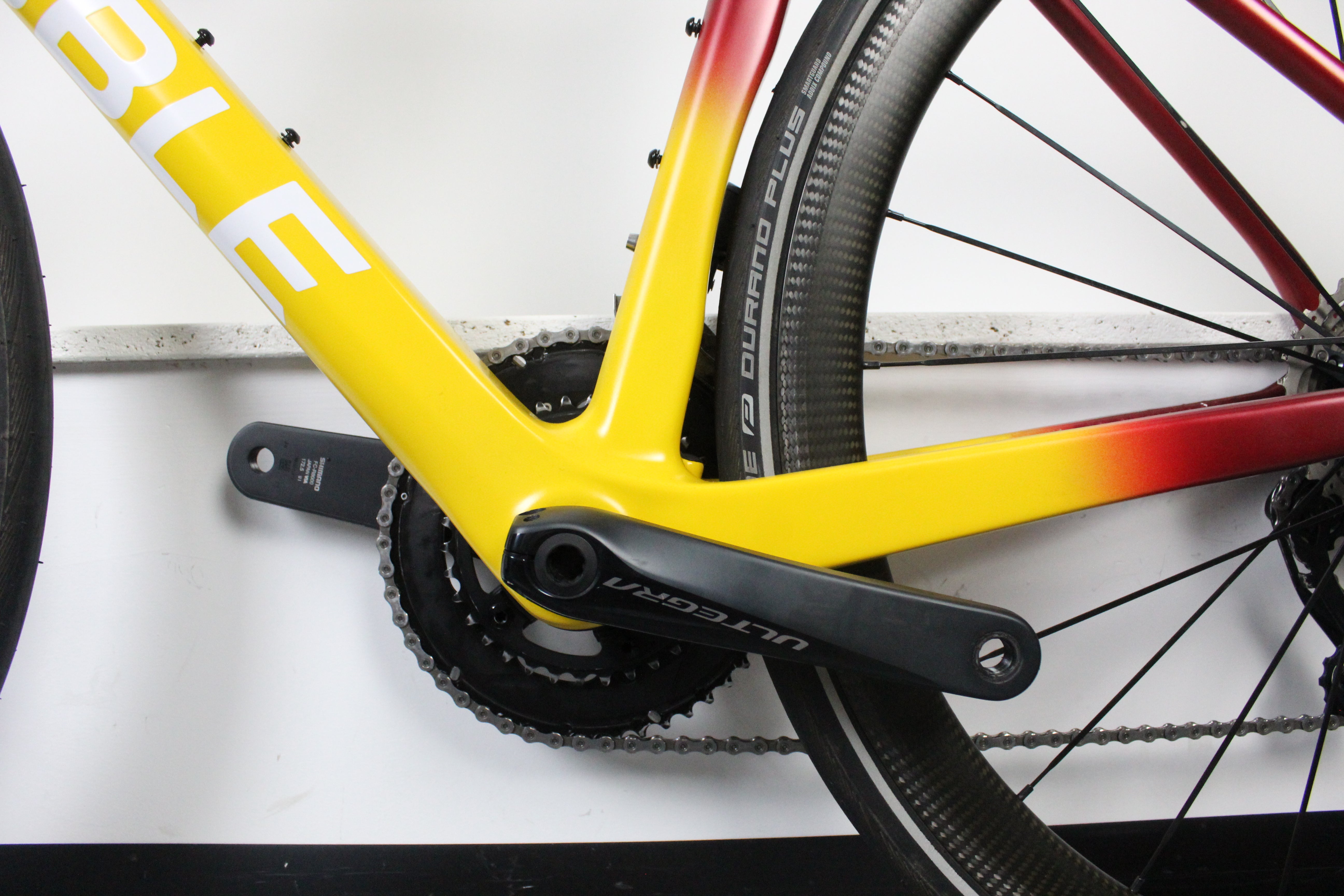 2021 Ribble Endurance SL Ultegra Di2 Road Bike Red/Yellow (Medium) - Lightly Used