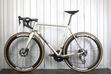 2023 Standert Pfadfinder 105 Di2 Road Bike Champagne Supernova (Size 58cm) - Used