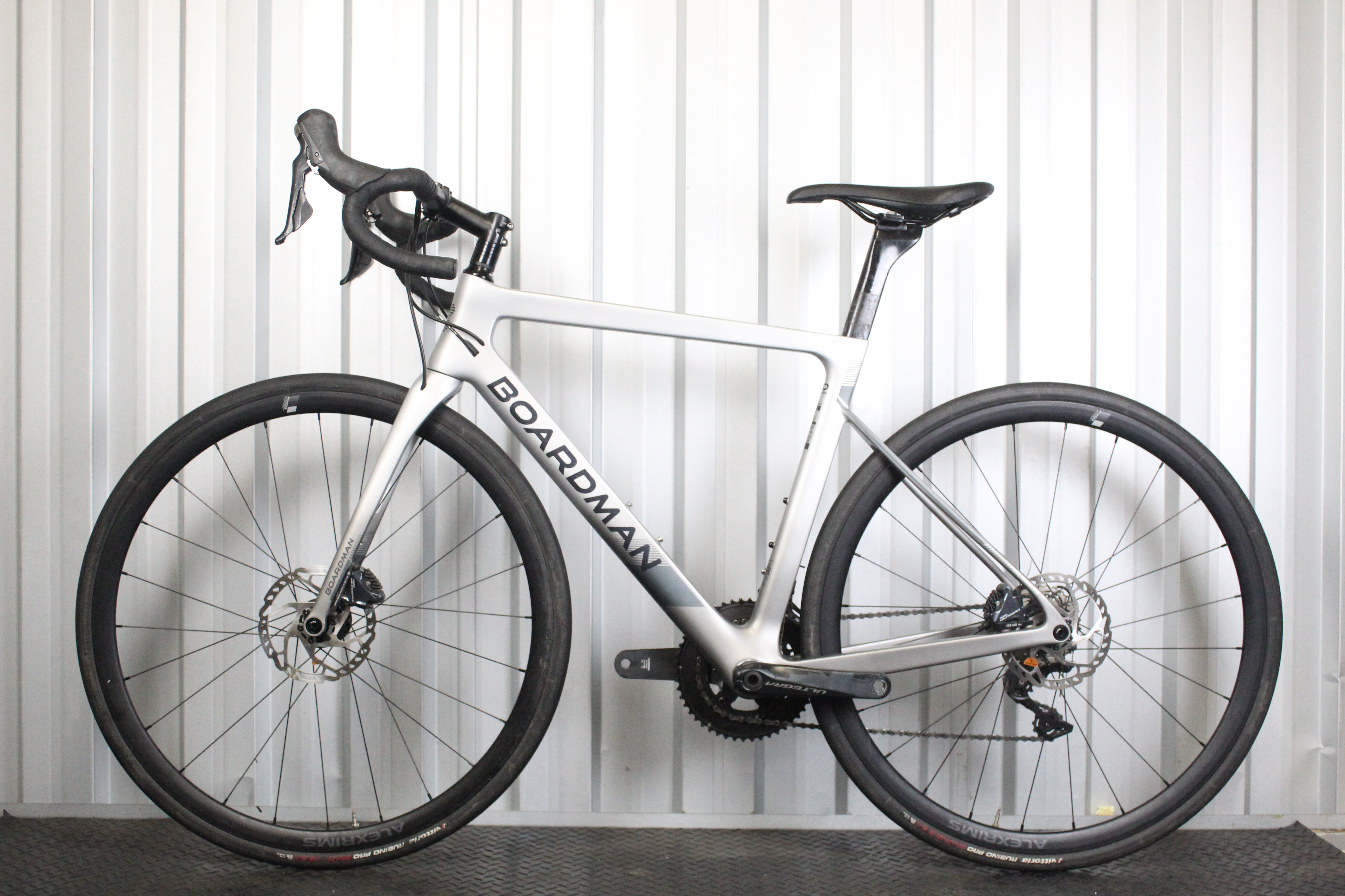 2021 Boardman SLR 9.2 Ultegra Road Bike Grey (Size Small) - Used
