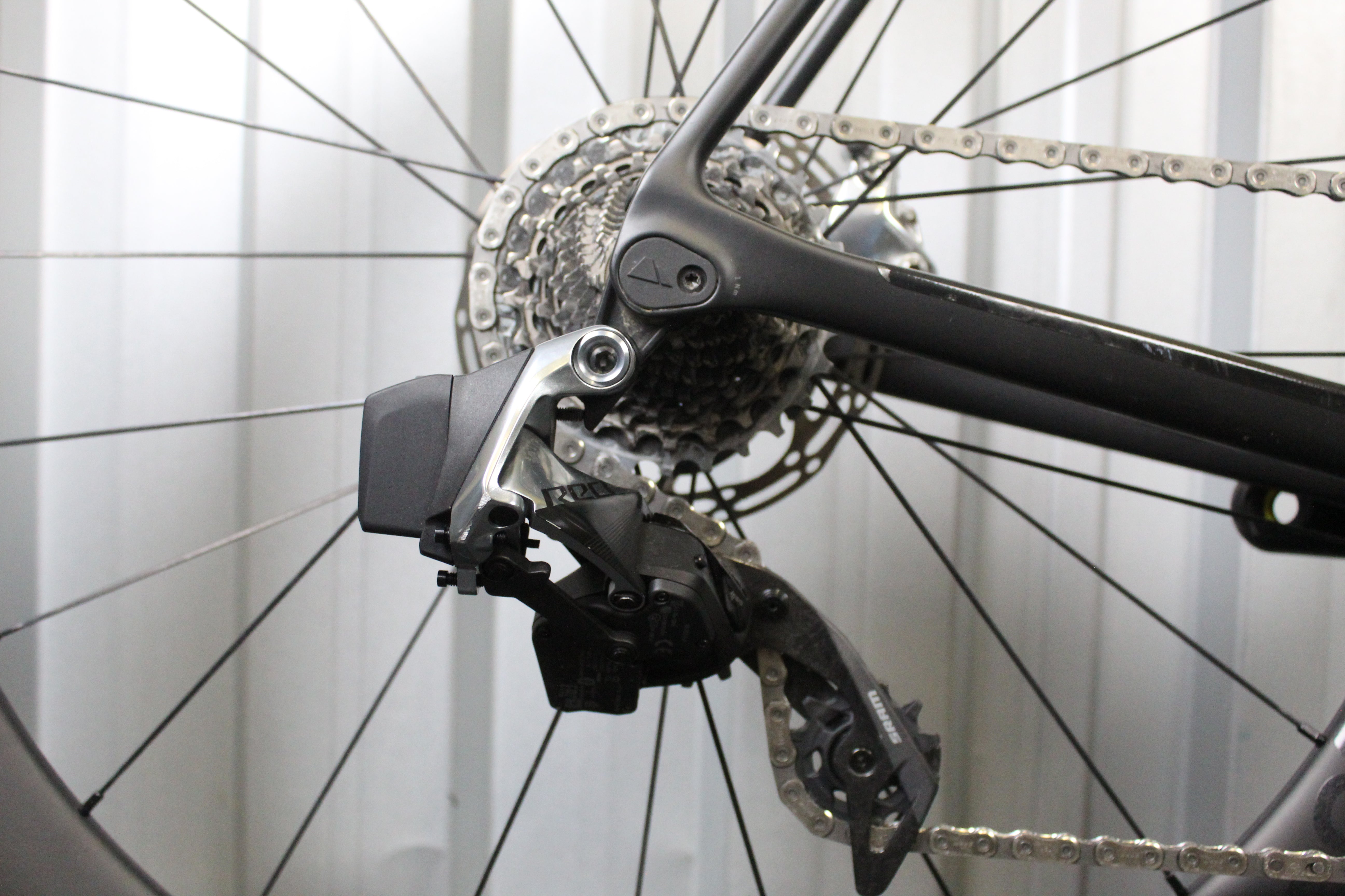 2021 Canyon Ultimate CF SLX Road Bike RED AXS Black (Size XL) - Near Mint