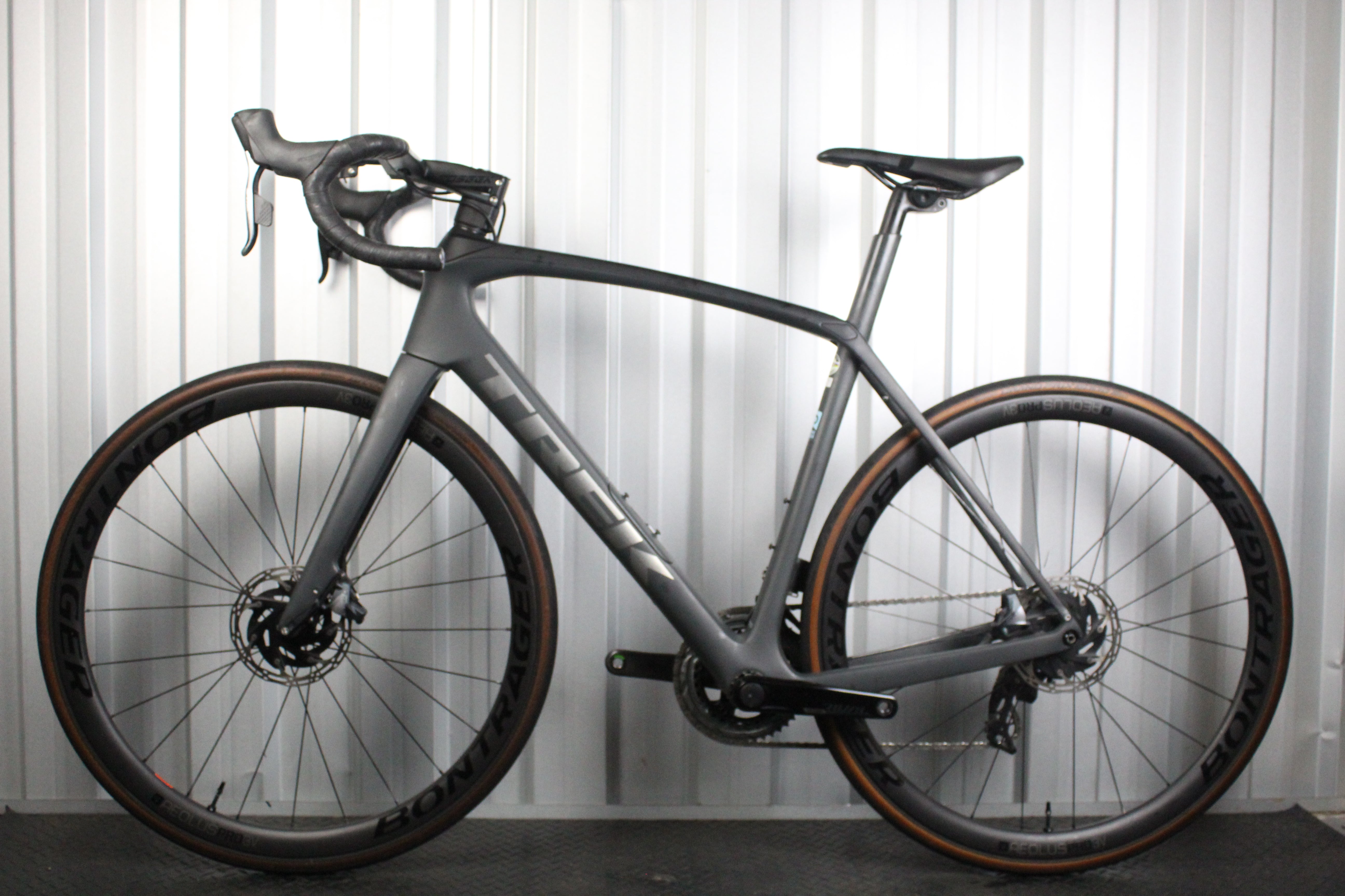 2021 Trek Domane SL7 Road Bike Force AXS Aeolus 3V Grey (Size 56cm) - Used