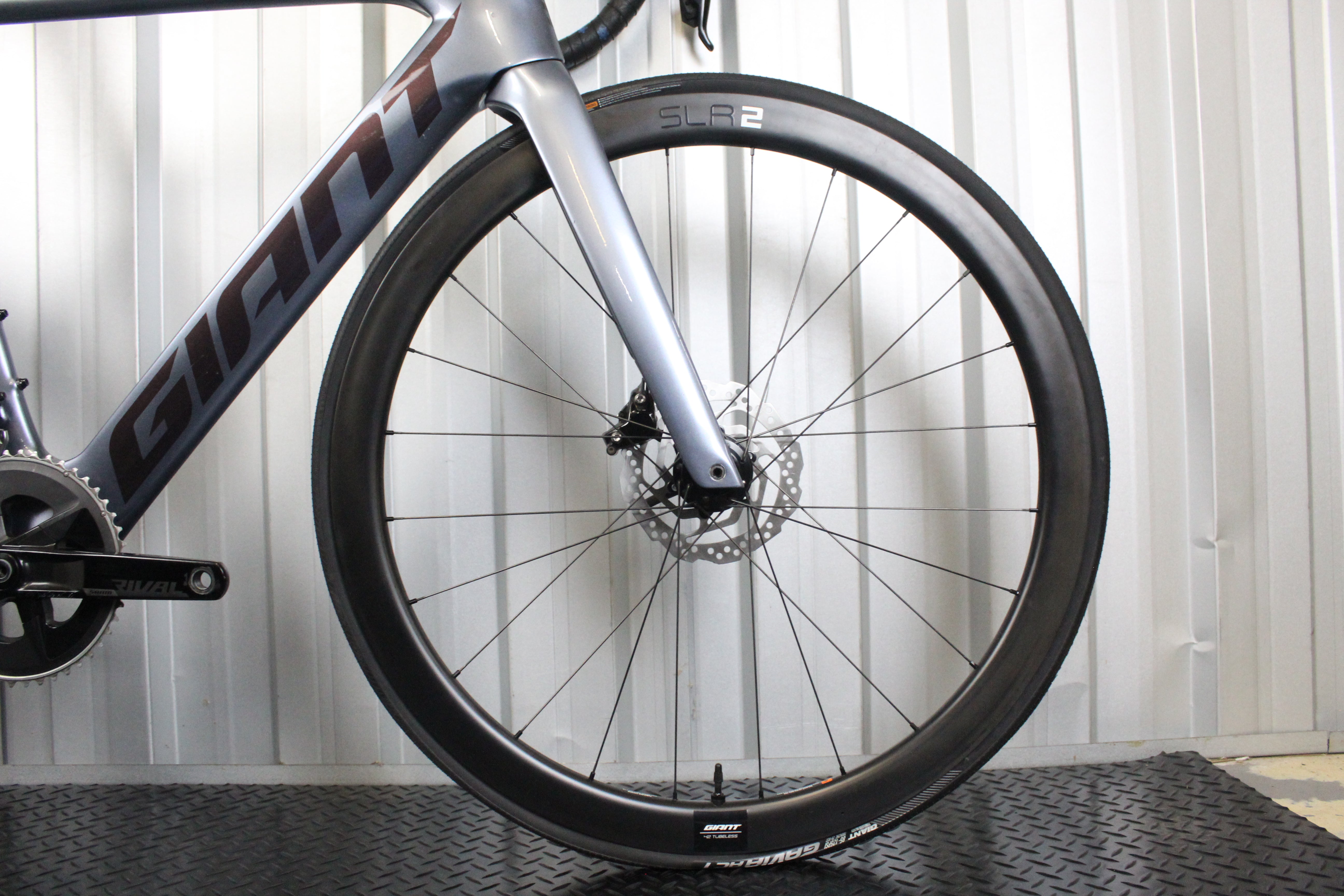 2022 Giant Propel Advanced 1 Rival AXS SLR 1 Grey/Black (Size Medium) - Lightly Used