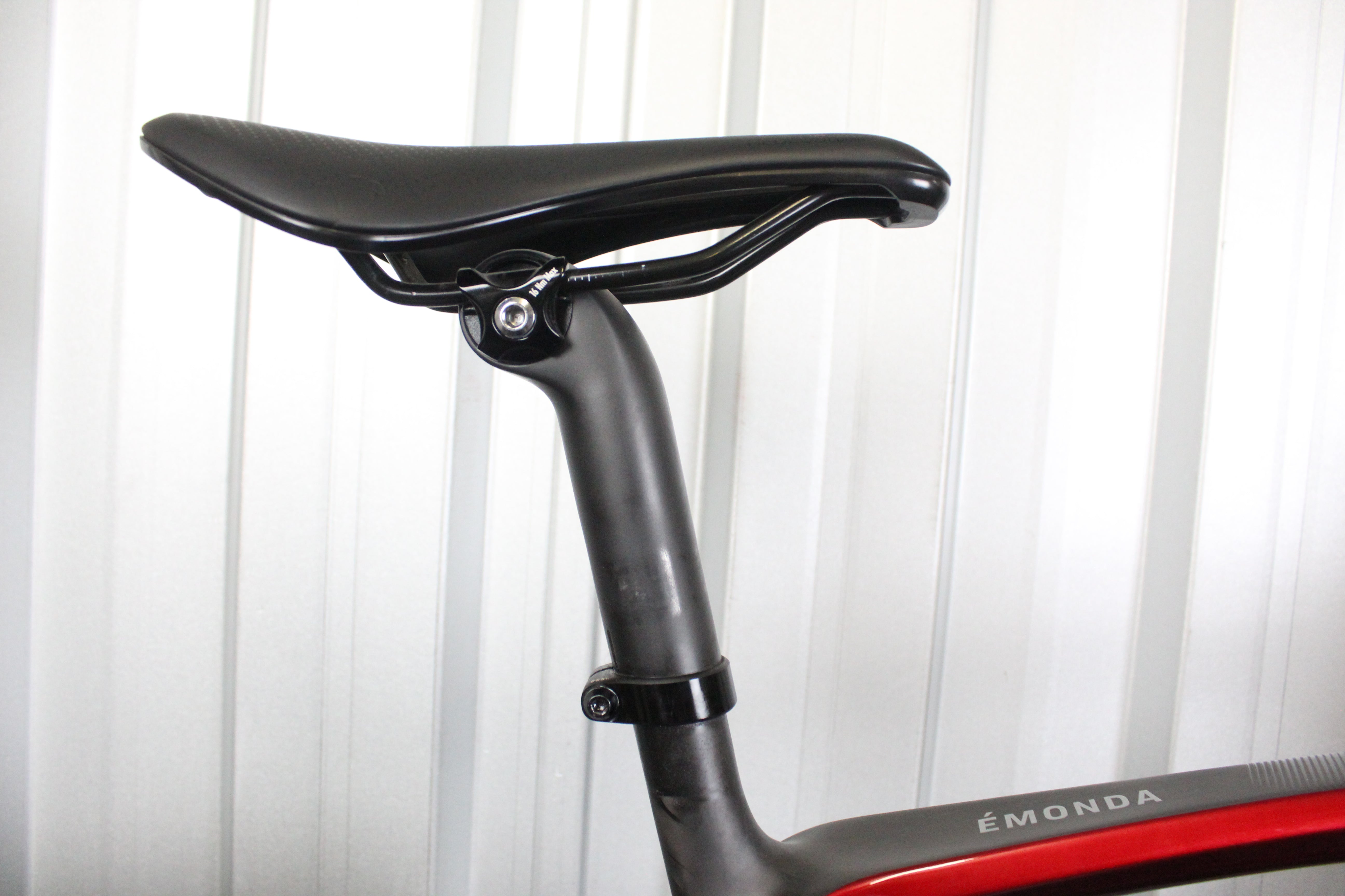 2024 Trek Emonda SL6 Pro 105 Di2 Aeolus Candy Red (Size 54cm) - Lightly Used