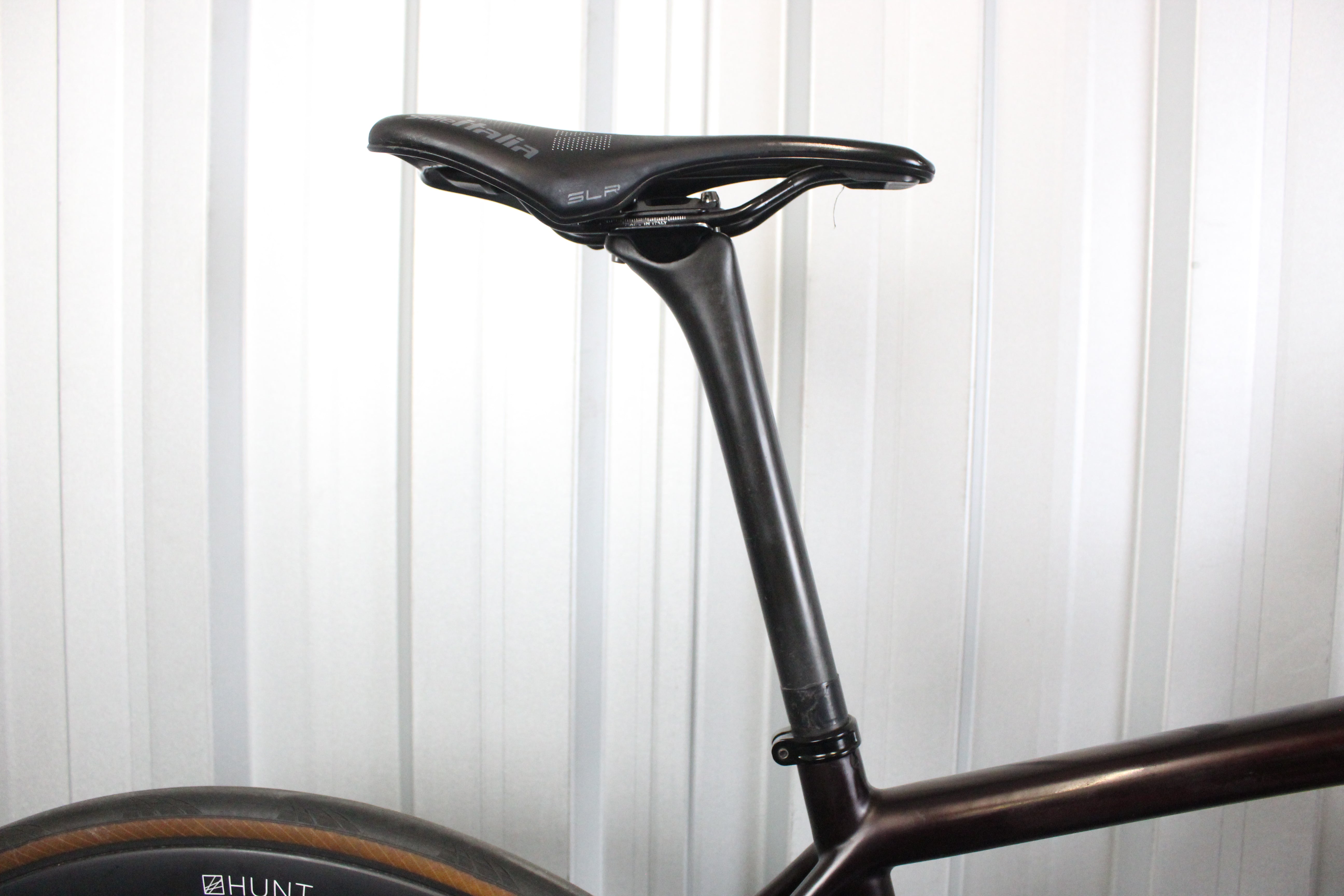 2021 Specialized Aethos Ultegra Di2 Hunt in Red Tint 6.9kg! (Size 54cm) - Used