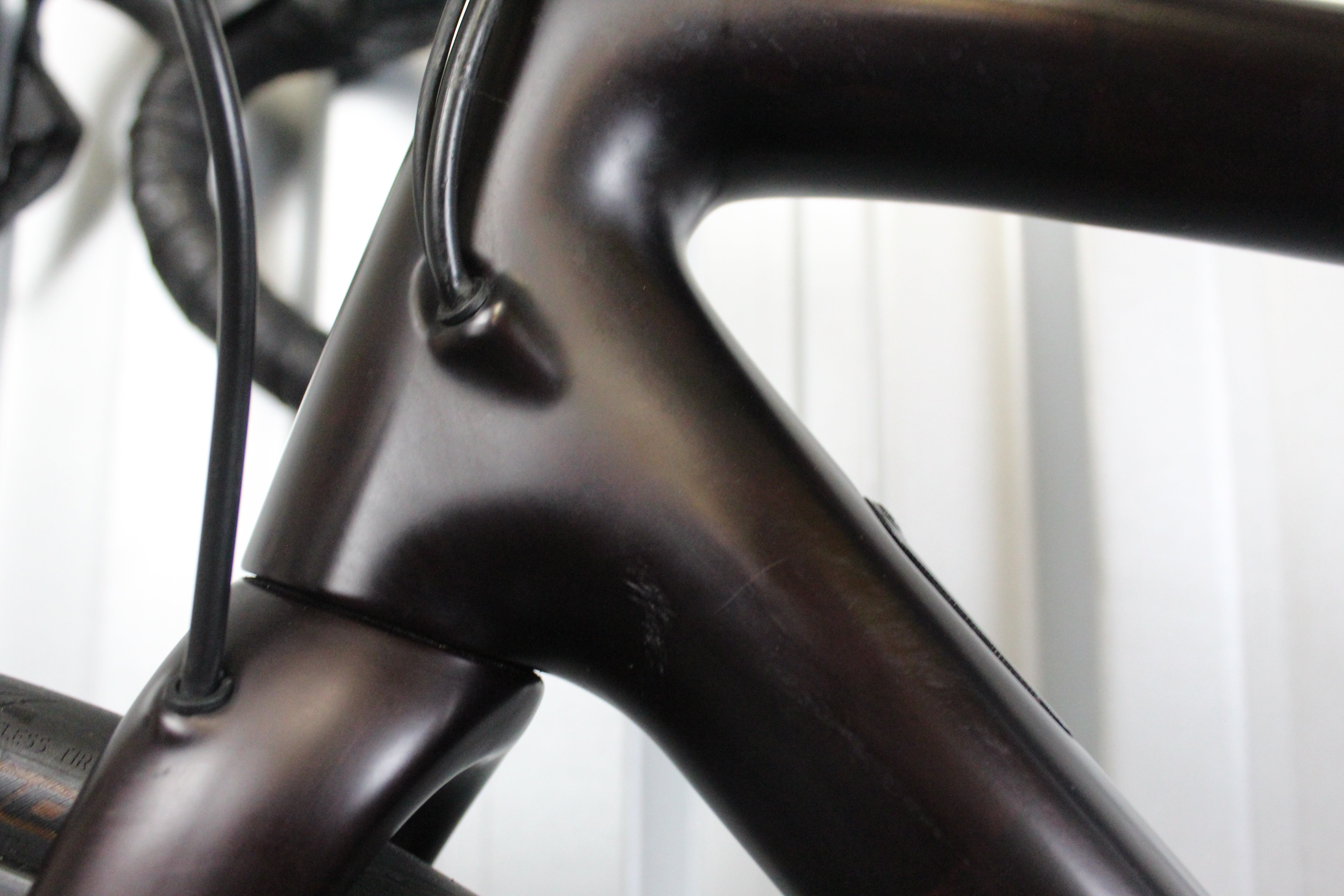 2021 Specialized Aethos Ultegra Di2 Hunt in Red Tint 6.9kg! (Size 54cm) - Used