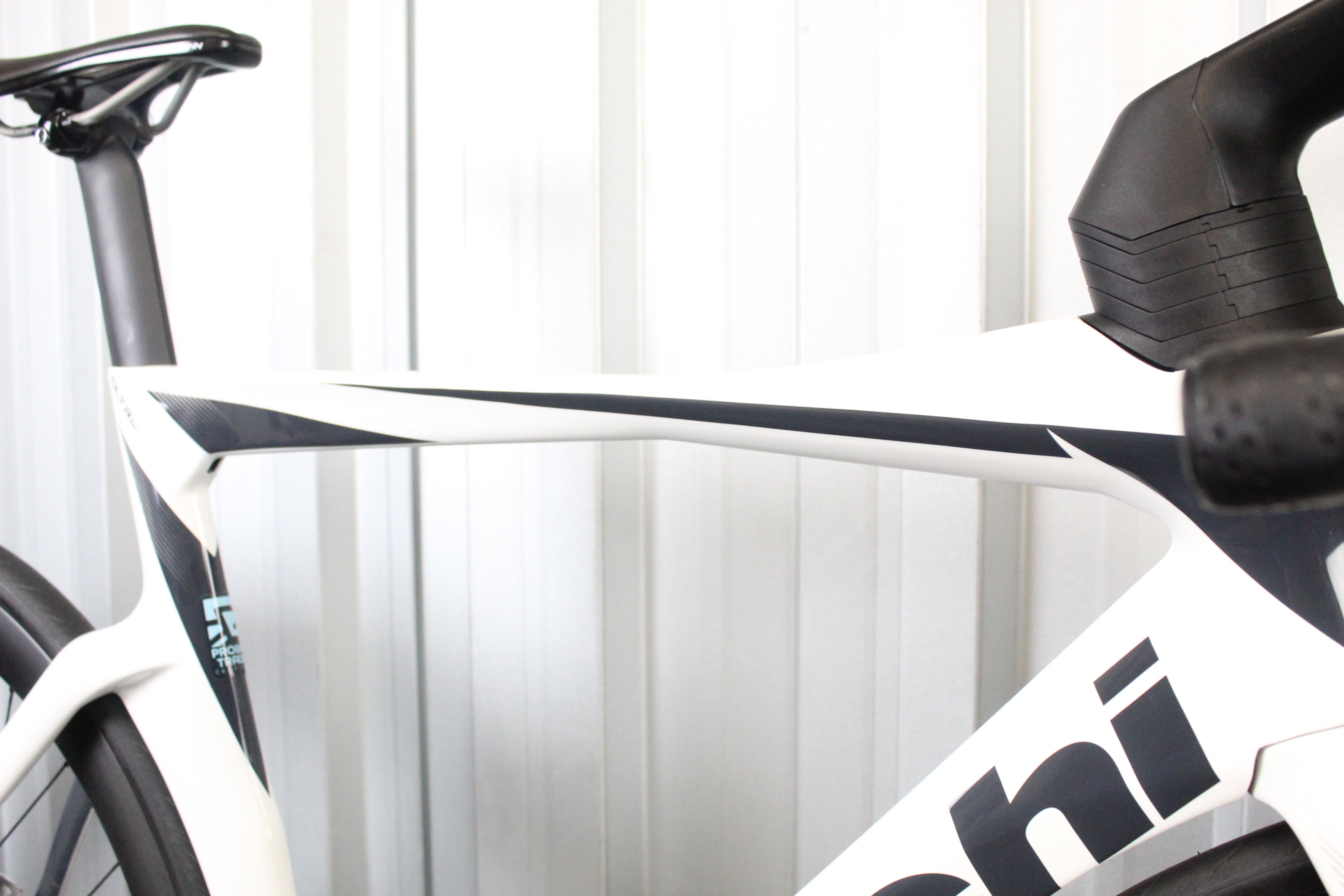 2024 Bianchi Oltre Ultegra Di2 12 Speed Road Bike (Size 55cm) - Near Mint