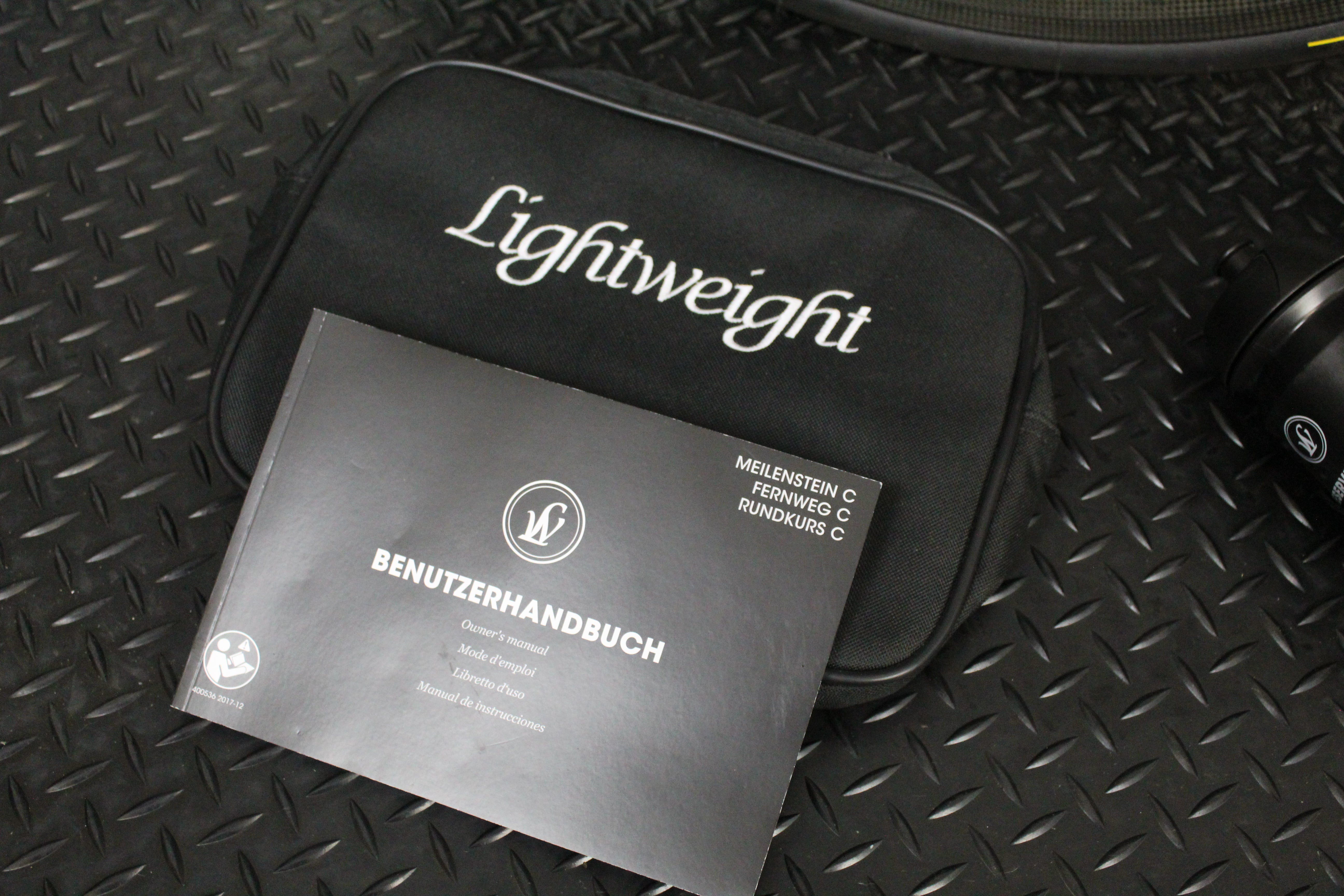 Lightweight Meilenstein 24E Schwarz Edition (Clincher) Rim Brake Wheelset - 11 Speed - Mint