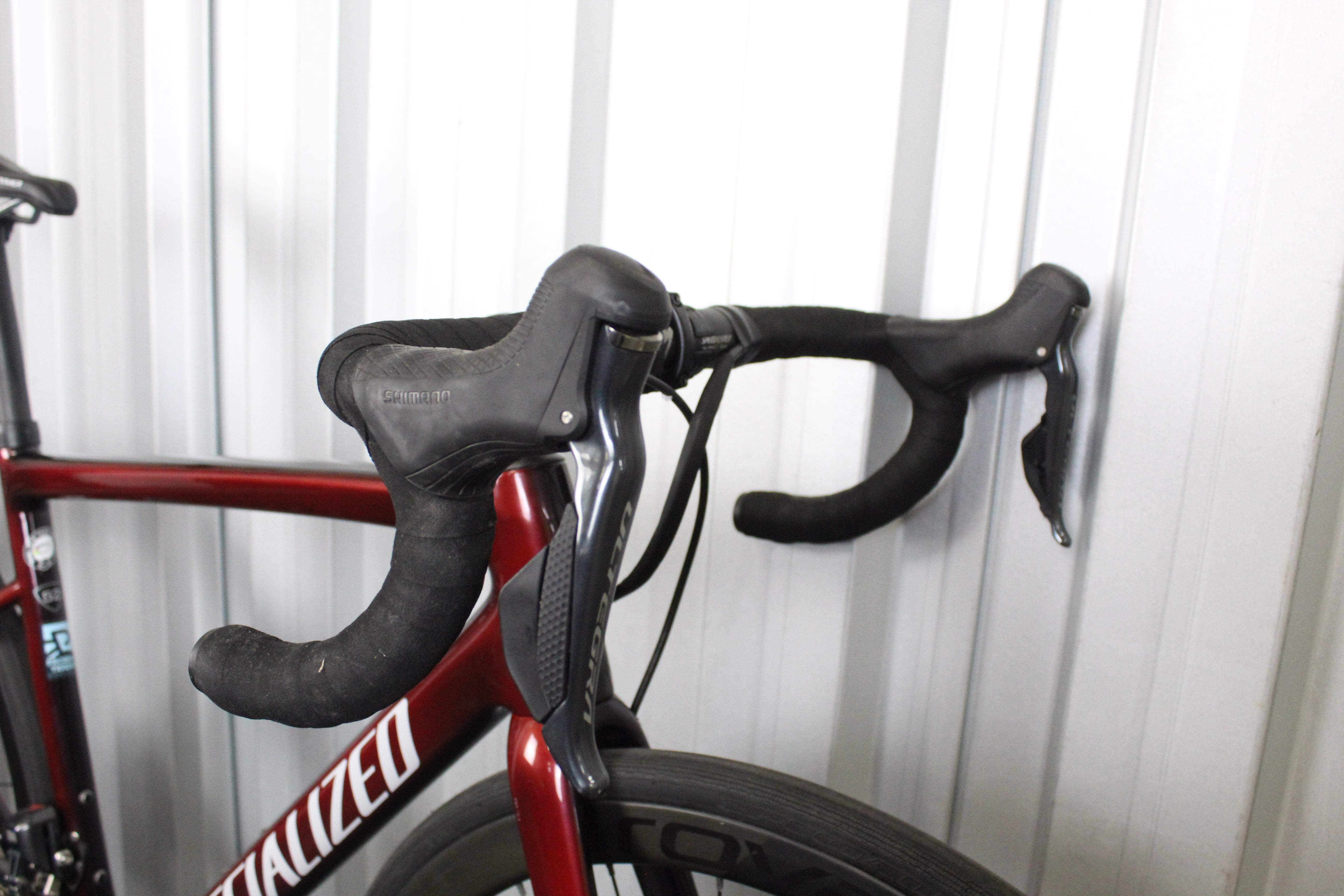 2020 Specialized Tarmac Comp Ultegra Di2 Roval Road Bike (Size 52cm) - Lightly used