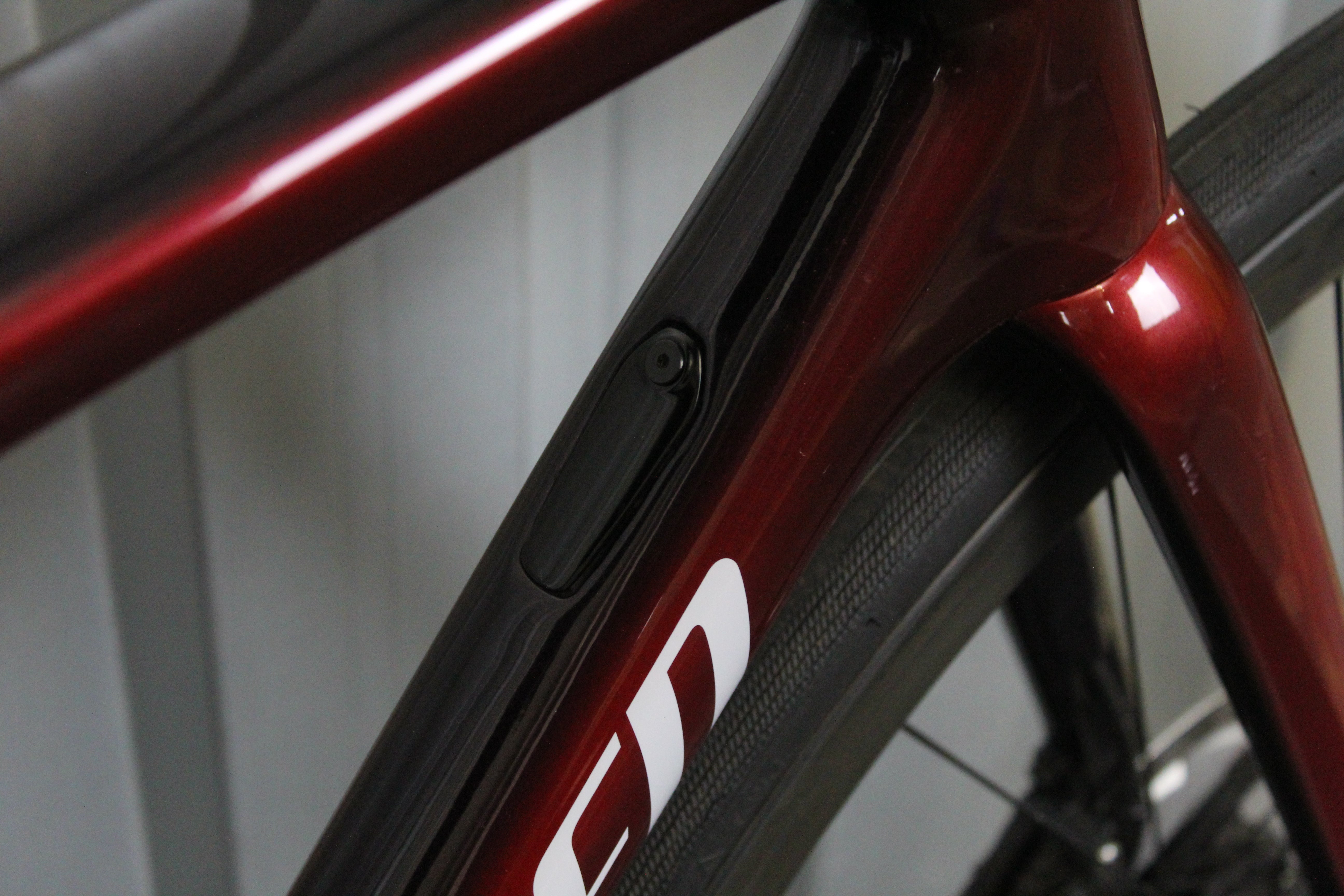 2020 Specialized Tarmac Comp Ultegra Di2 Roval Road Bike (Size 52cm) - Lightly used