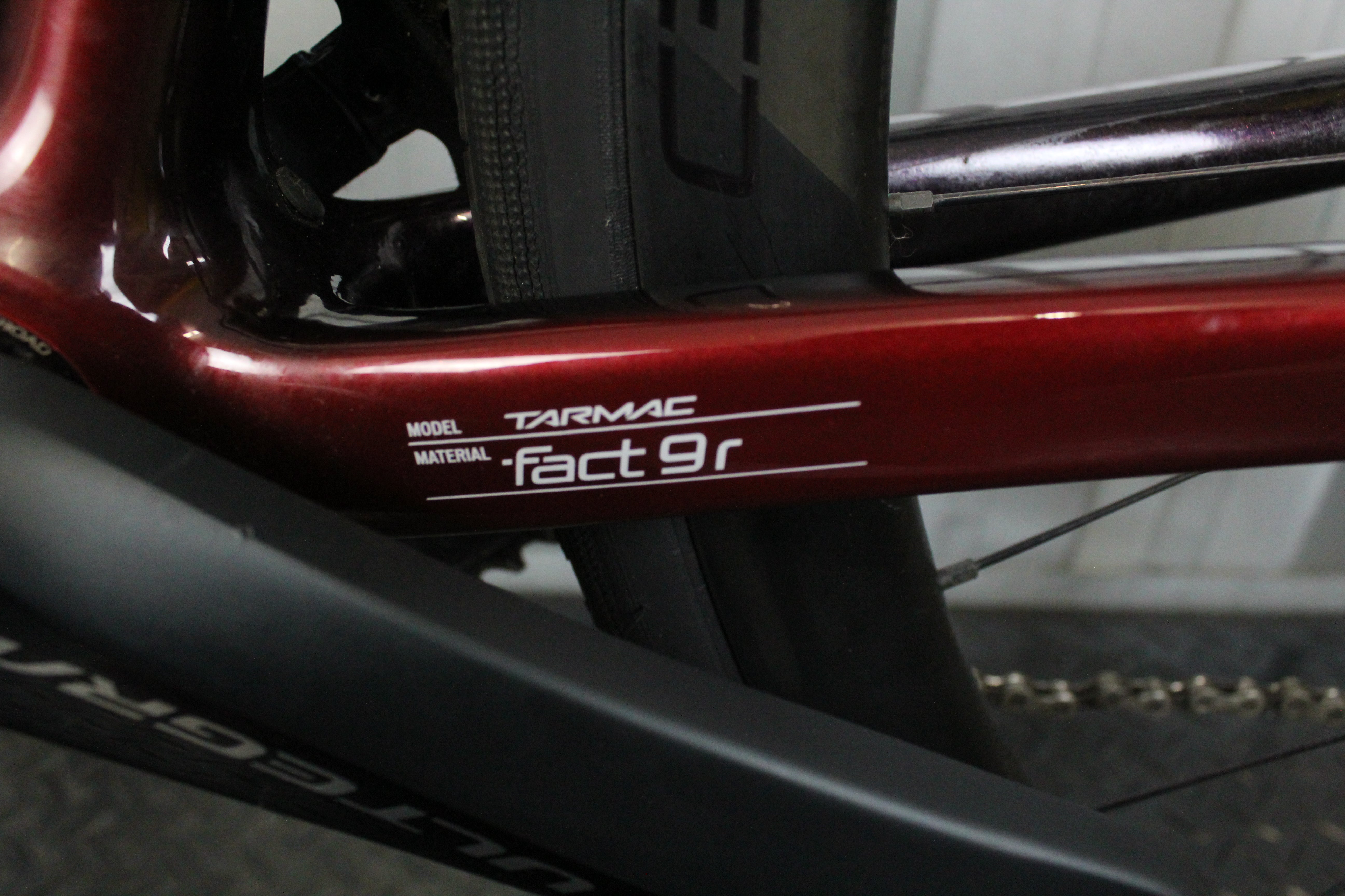 2020 Specialized Tarmac Comp Ultegra Di2 Roval Road Bike (Size 52cm) - Lightly used