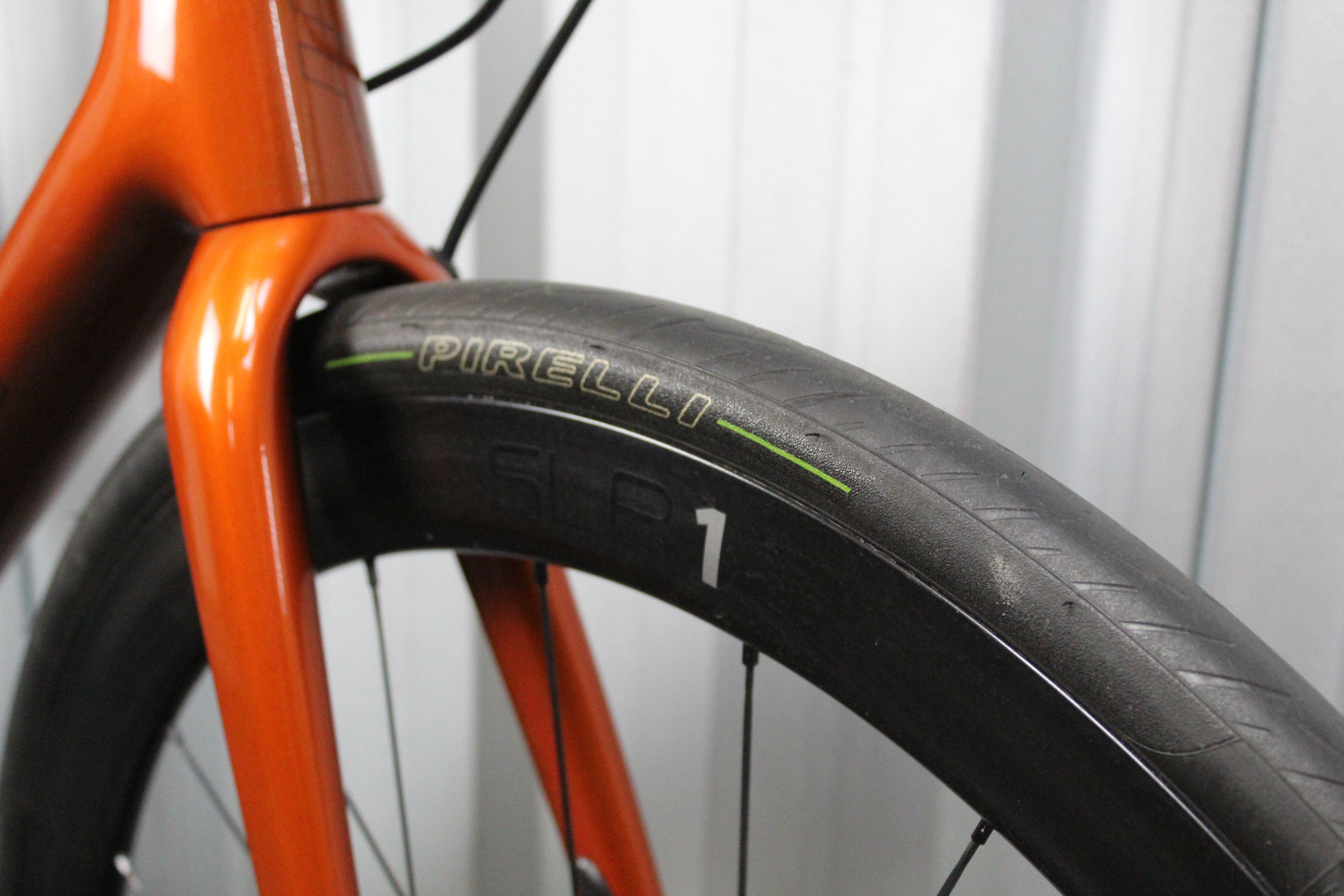 2022 Giant TCR Pro 0 Ultegra Di2 Road Bike Amber Glow (Size M/L) - Lightly Used