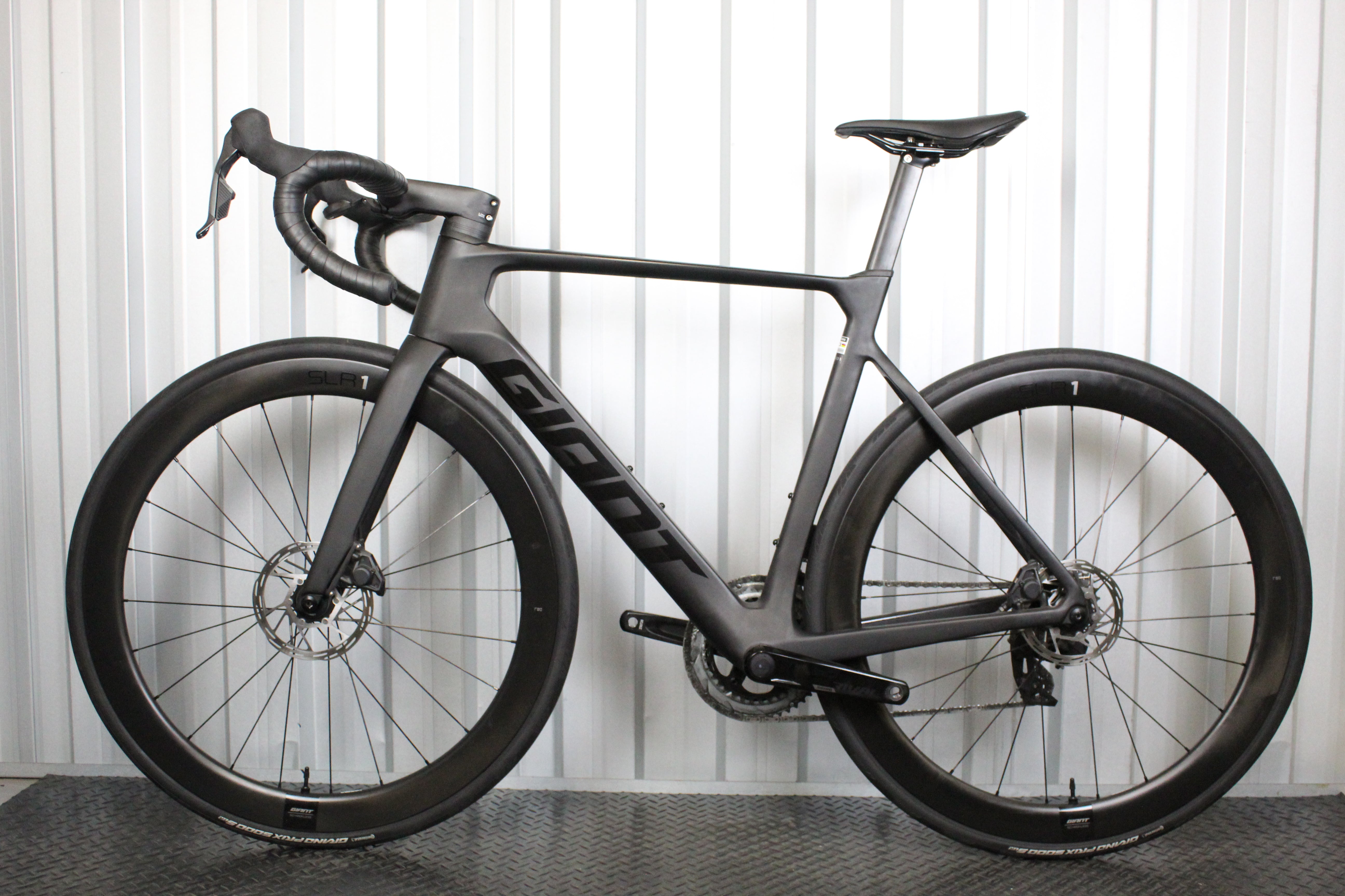 2024 Giant Propel Pro 1 Rival AXS E1 SLR 1 Road Bike (Size Medium) - Lightly Used