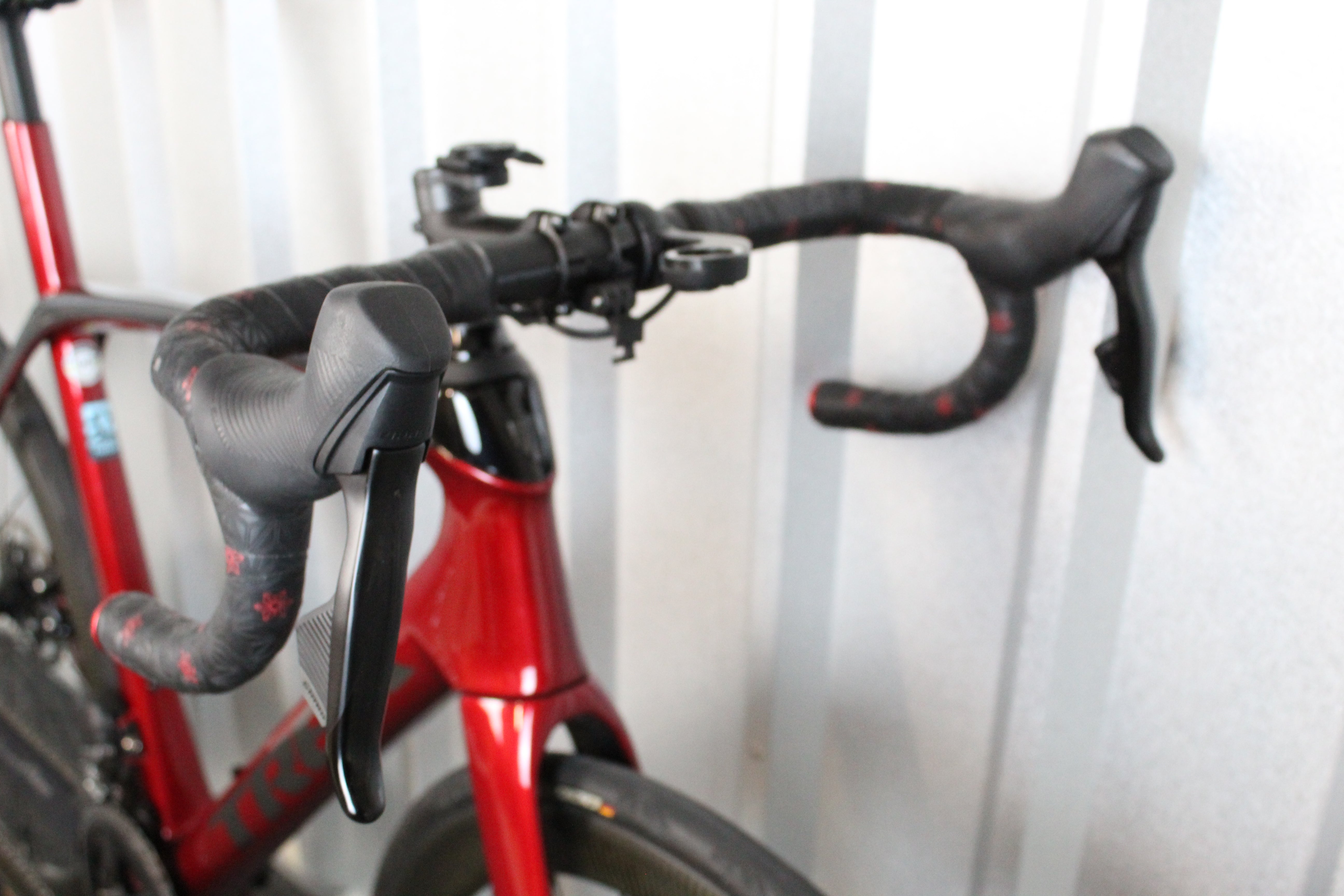 2023 Trek Domane SL6 Gen 3 Mavic SL Rival AXS Road Bike (Size 56cm) - Near Mint