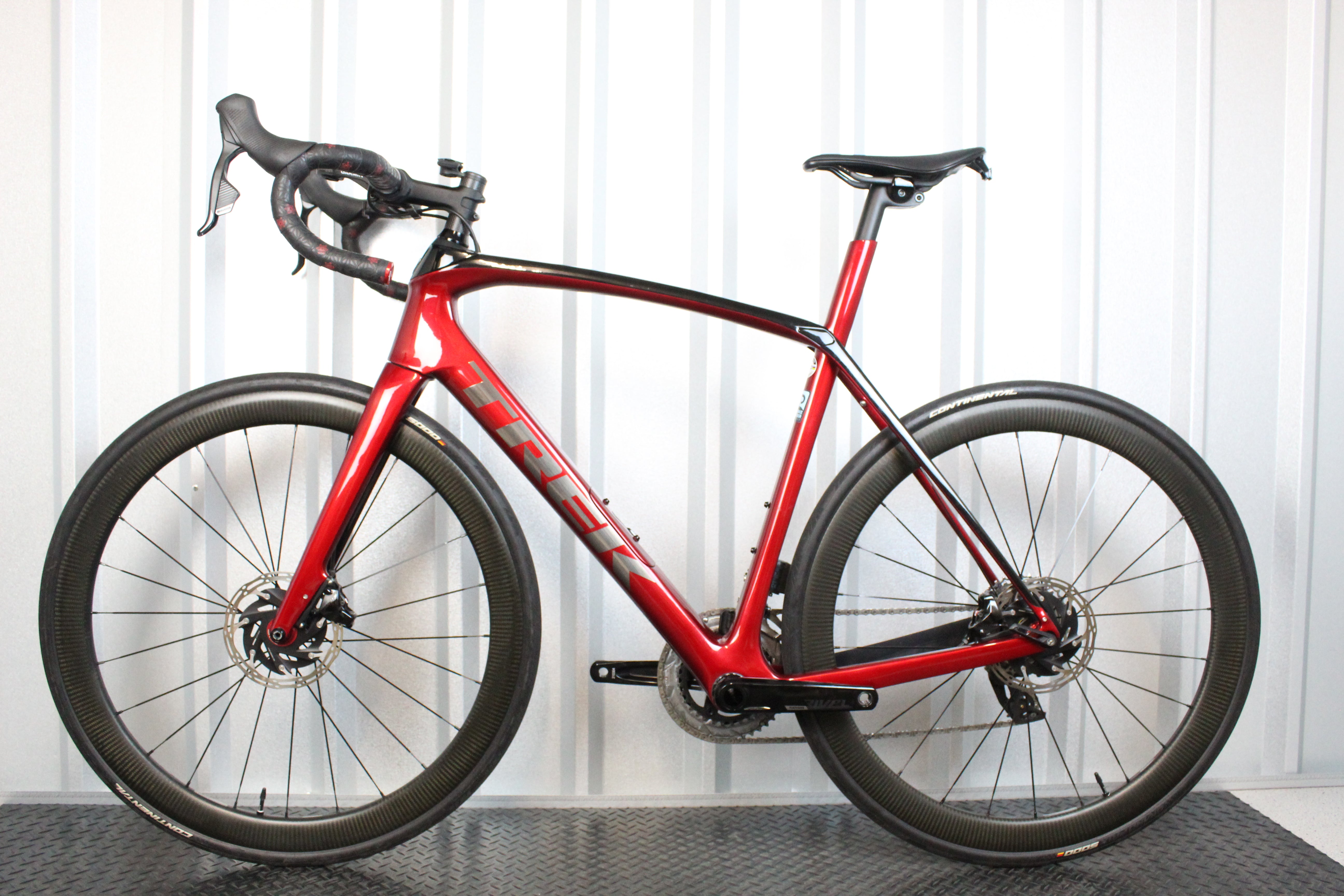 2023 Trek Domane SL6 Gen 3 Mavic SL Rival AXS Road Bike (Size 56cm) - Near Mint