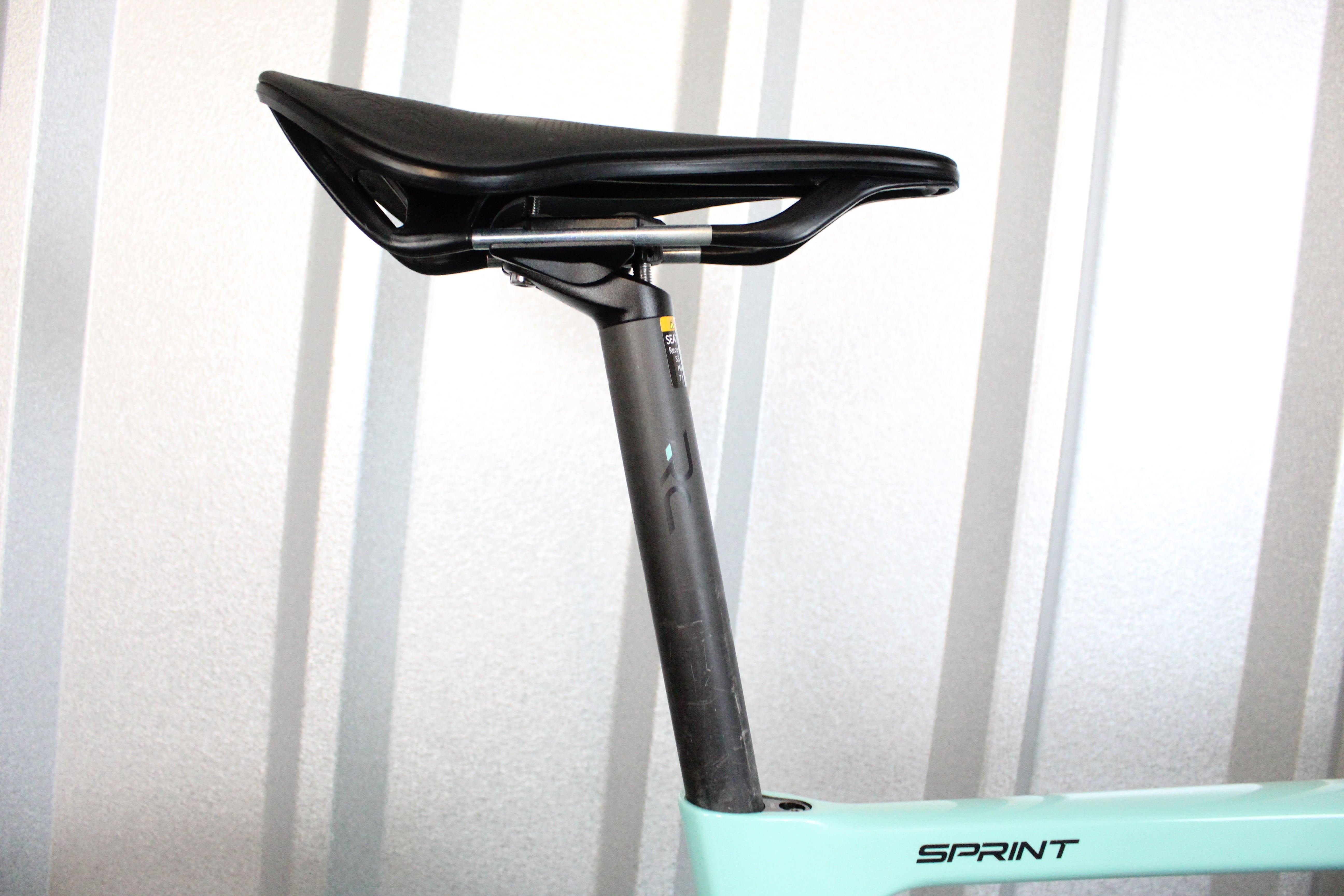 2024 Bianchi Sprint 105 DI2 Road Bike Celeste (Size 55cm) - Mint