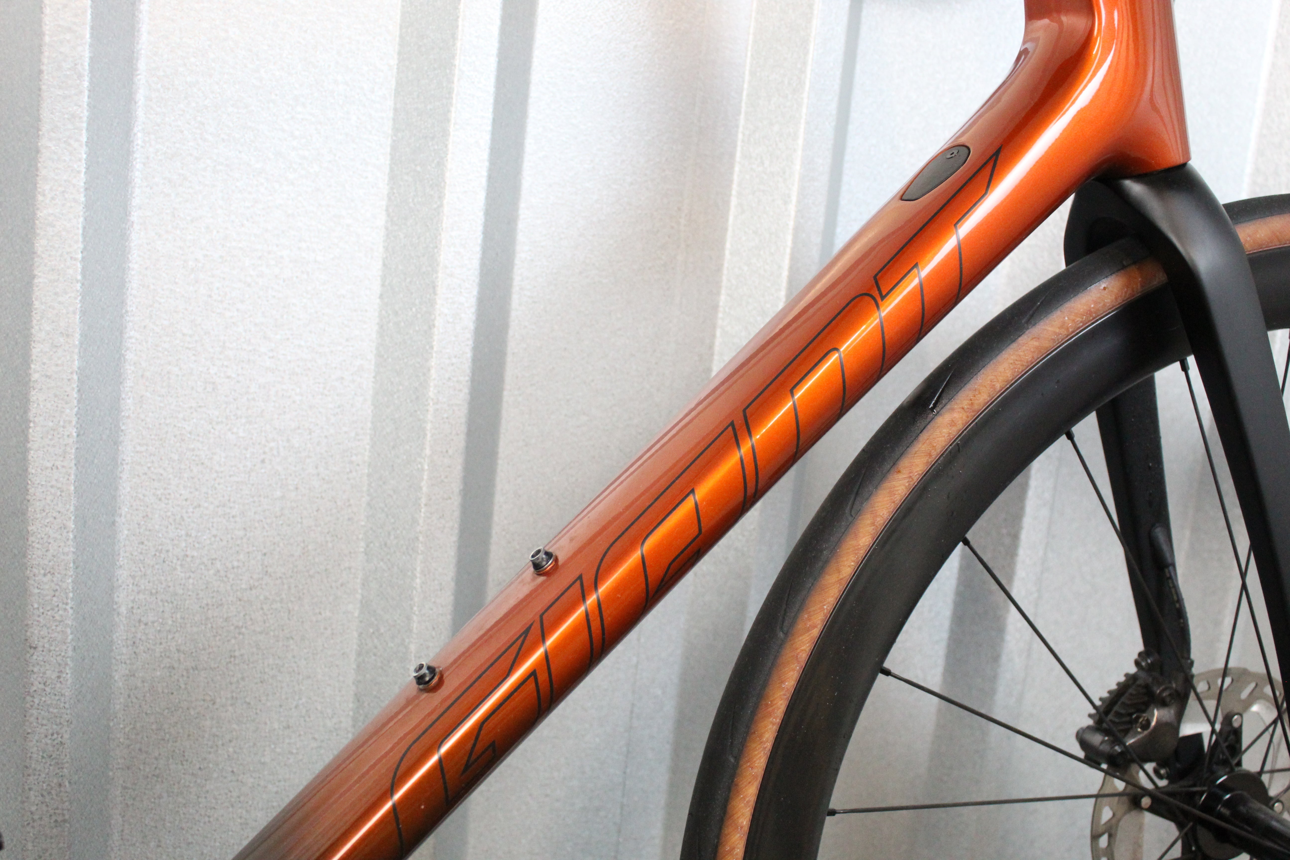 2022 Giant TCR Pro 0 Ultegra Di2 Road Bike Amber Glow (Size Large) - Near Mint