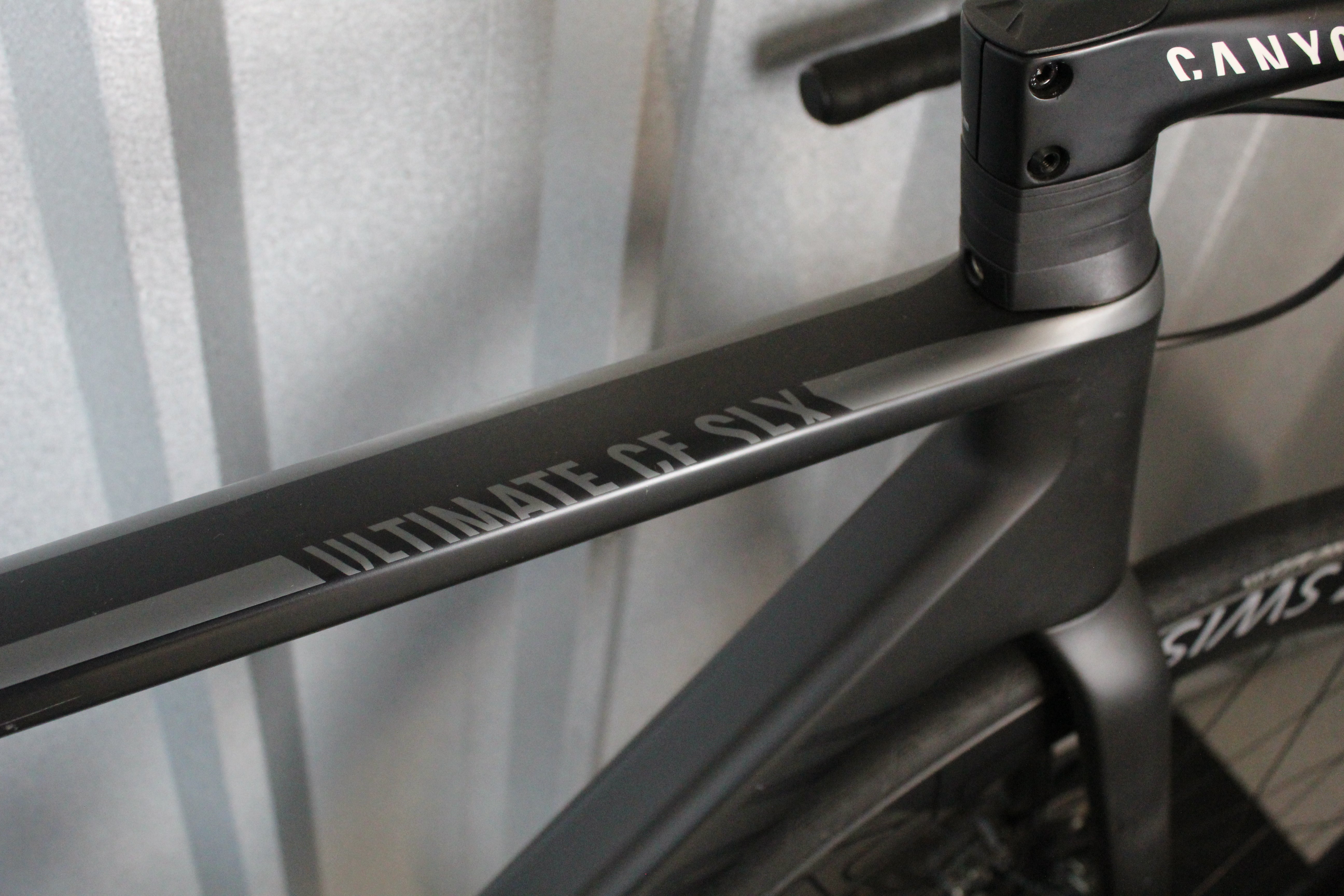 Canyon Ultimate CF SLX