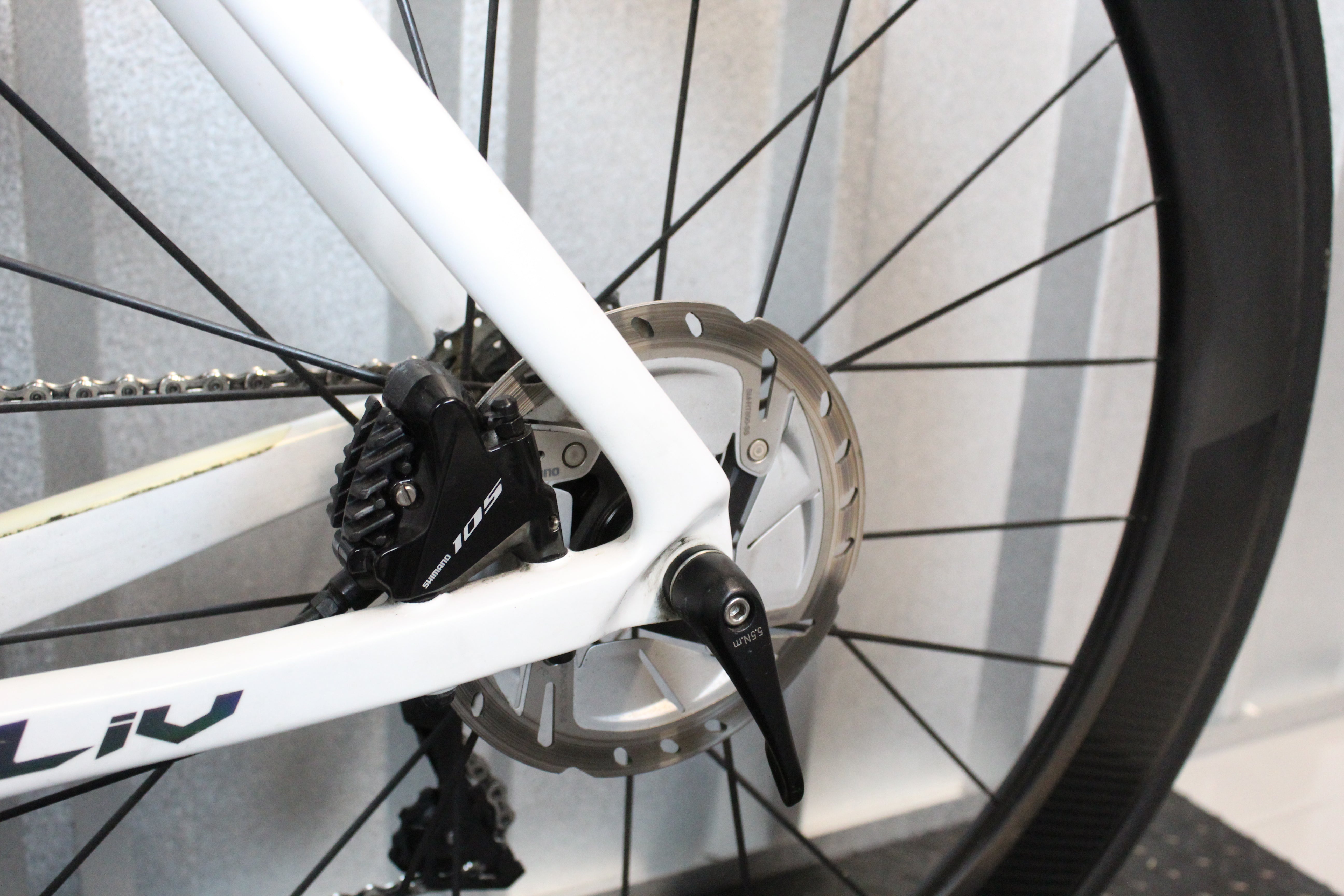 Liv EnviLiv Advanced Pro 2 Disc, Shimano 105, Small, White/Supernova - lightly used