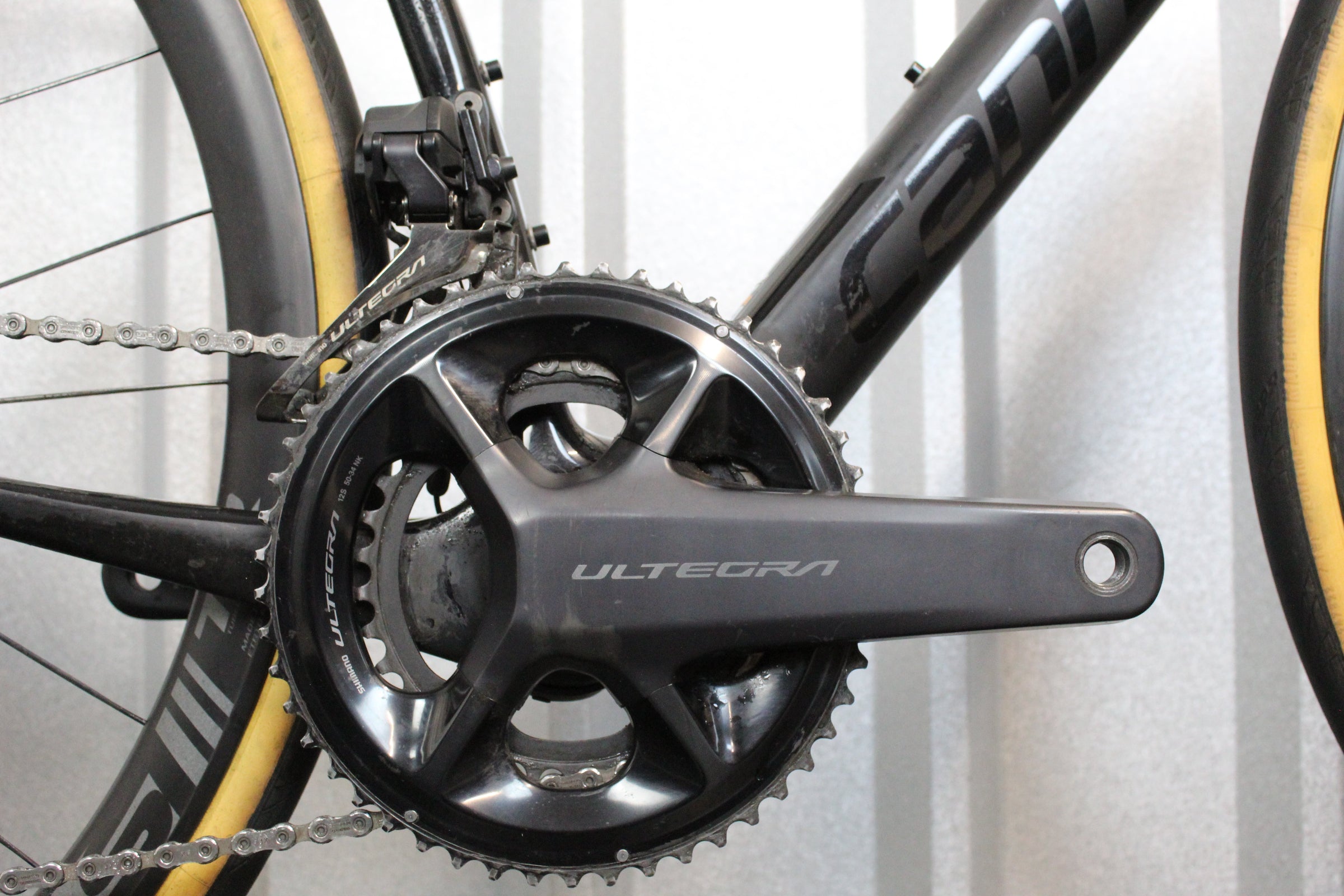2021 Cannondale Synapse Carbon Ultegra Di2 Road Bike Black (Size 56cm) - Used