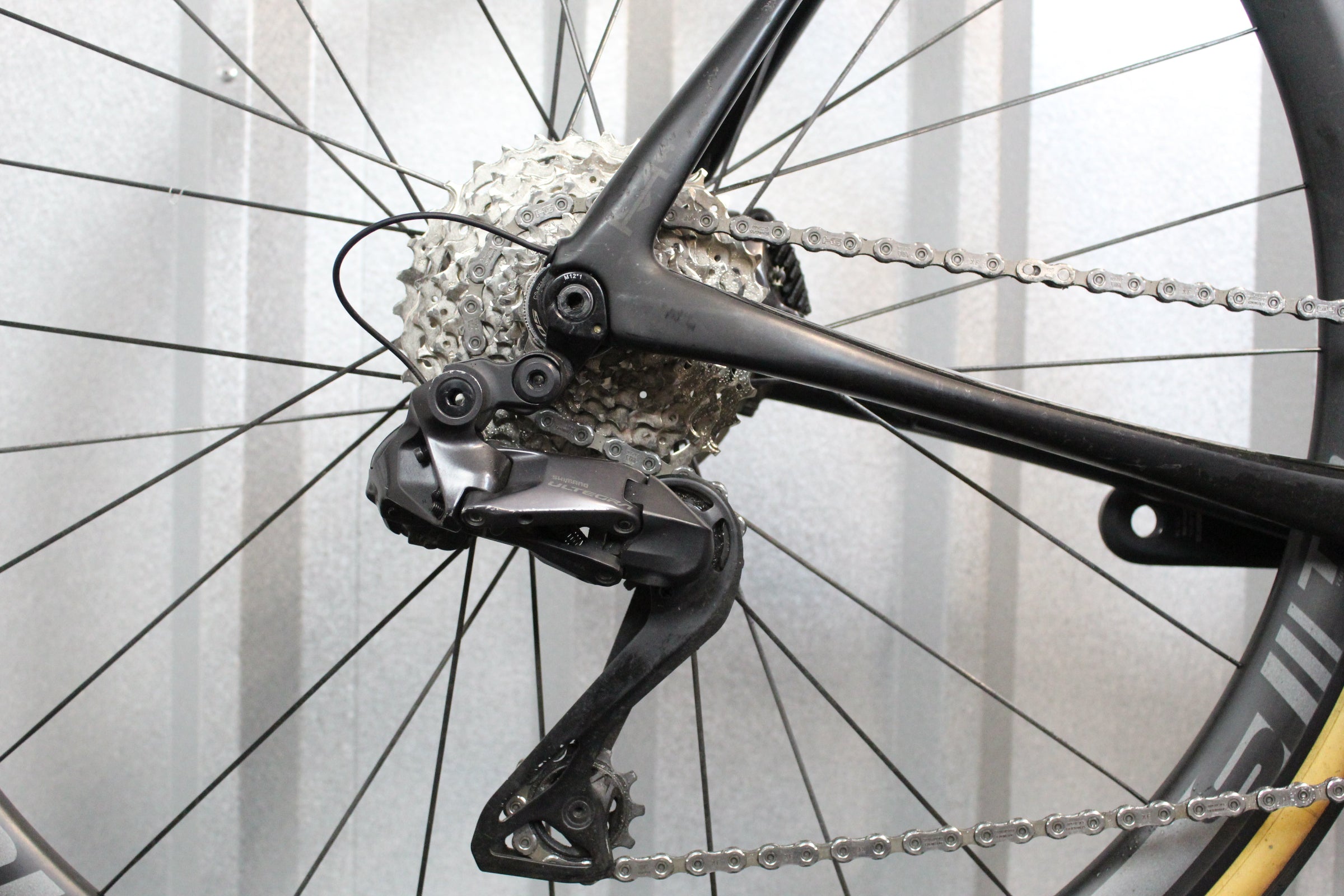 2021 Cannondale Synapse Carbon Ultegra Di2 Road Bike Black (Size 56cm) - Used