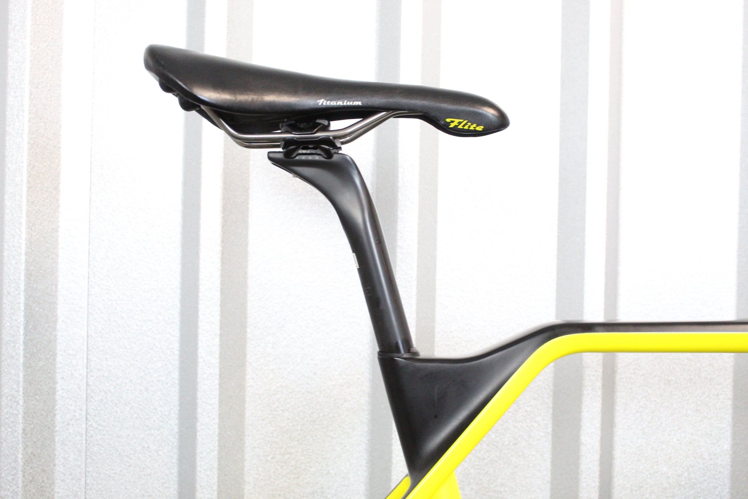 2020 Canyon Inflite CF SL SRAM Red AXS Yellow Size Large - Near Mint