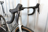 2024 Trek Madone SL 7 Gen 8 Ultegra Di2 Road Bike, Size Large – Mint Condition
