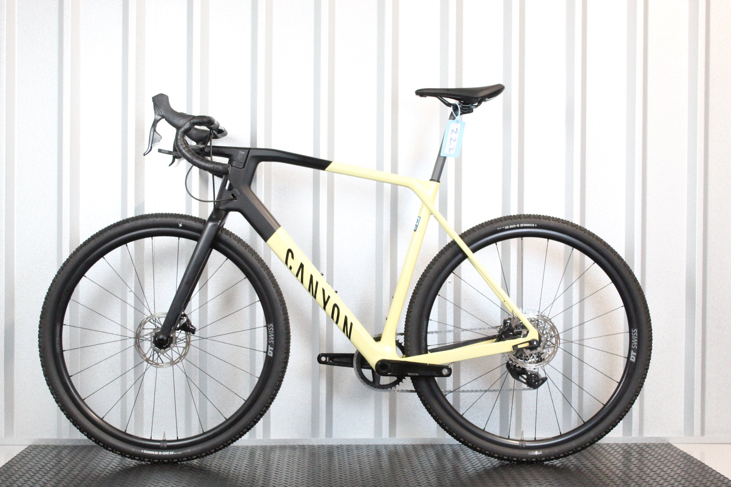 2023 Canyon Grail CF SL 7 SRAM Rival AXS Gravel Bike Yellow / Black, Size Large – Mint