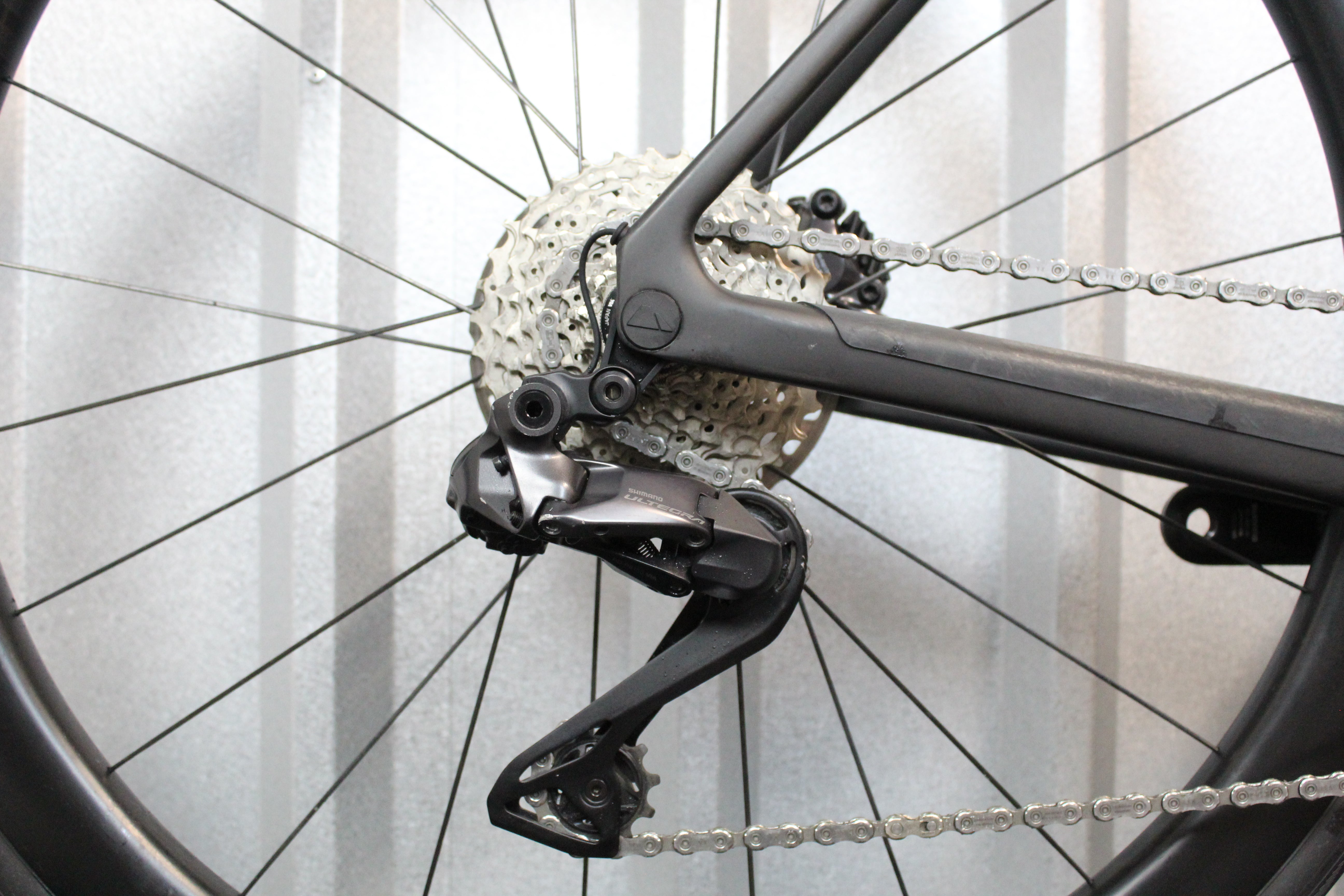 2024 Canyon Endurace CF SLX 8 Di2 Road Bike Black, Size Medium – Lightly Used