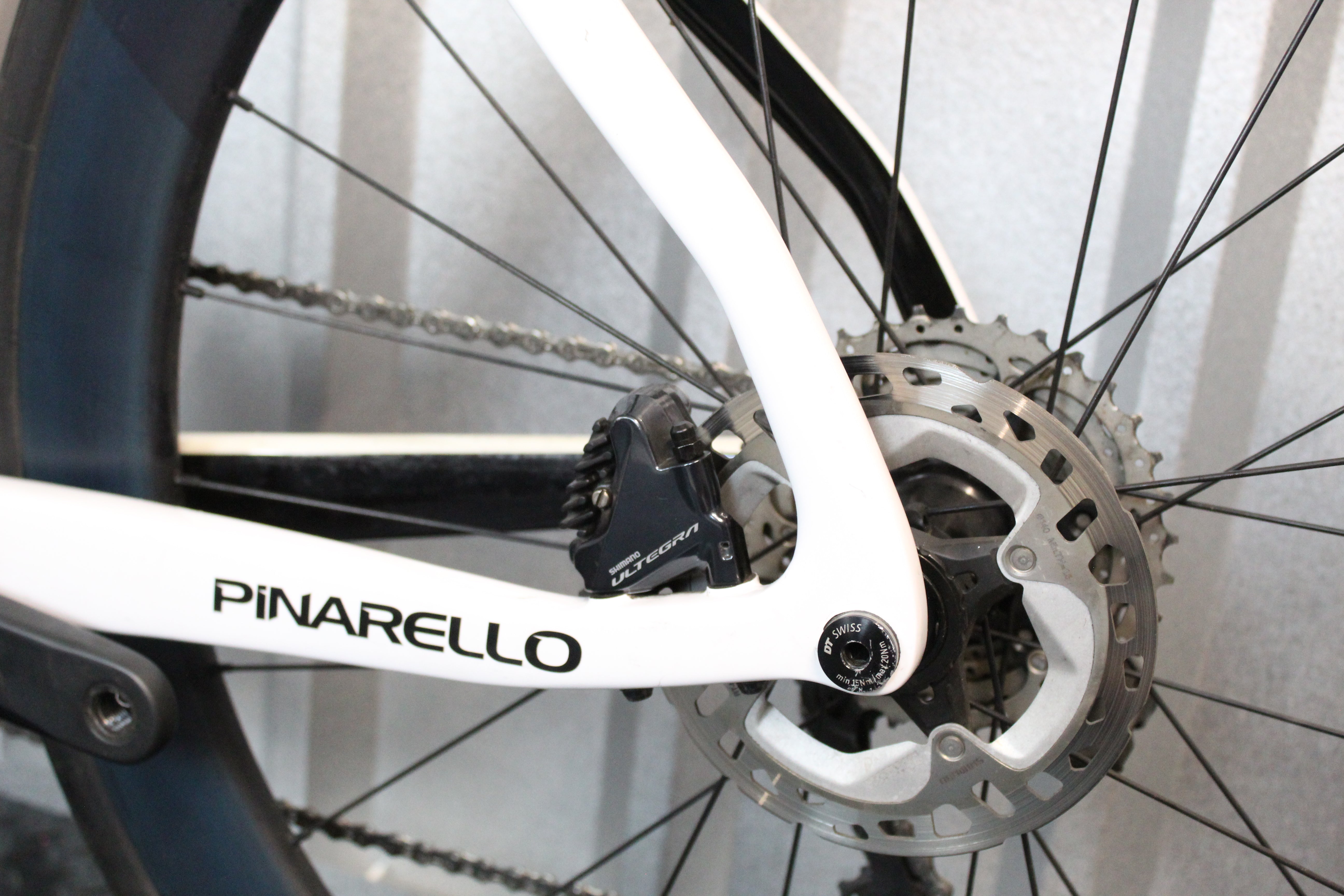 2021 Pinarello Paris Ultegra Di2 Road Bike White / Black, Size 53cm – Lightly Used