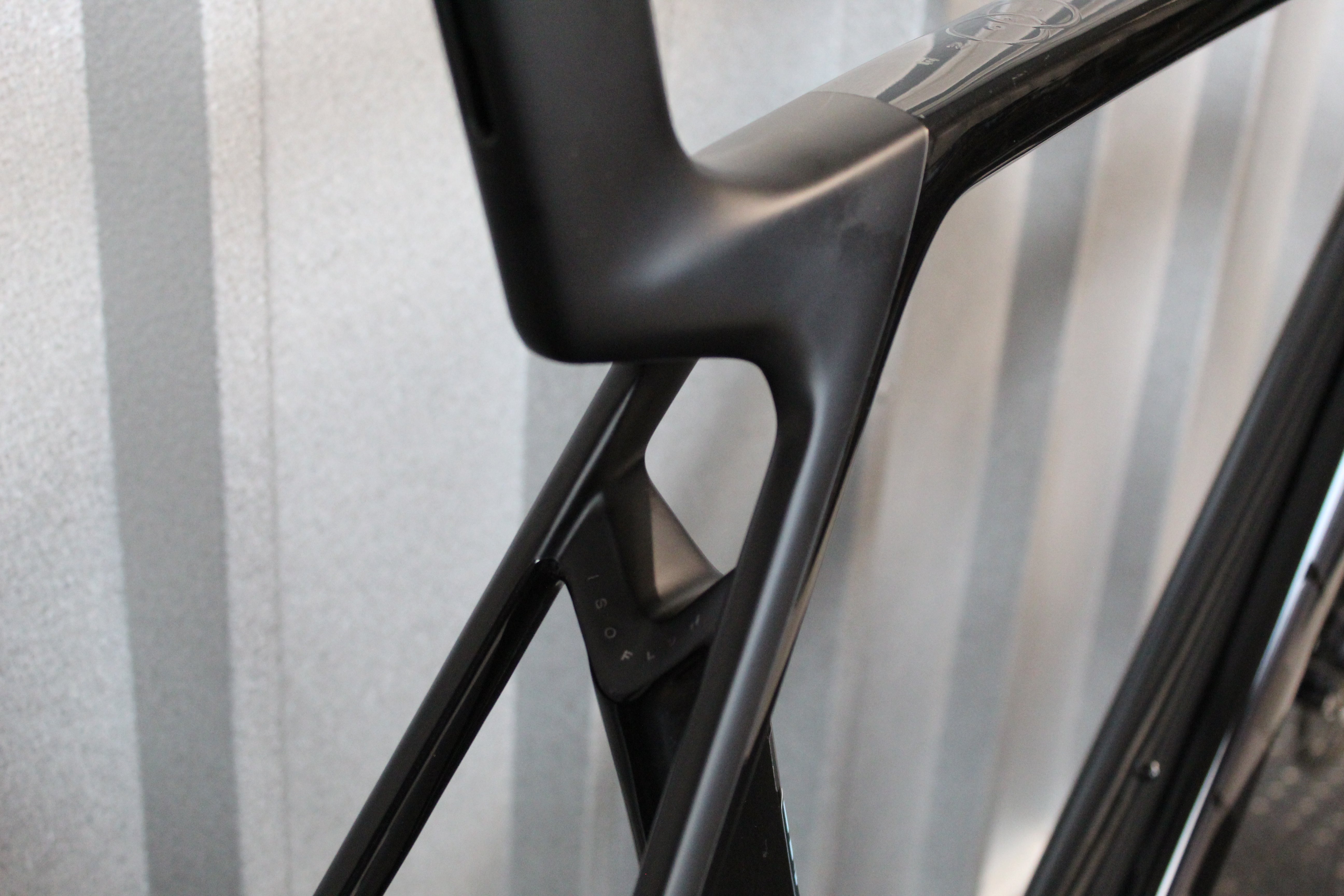 2026 Trek Madone SL 6 AXS Gen 8 Road Bike Black, Size Large – New Other