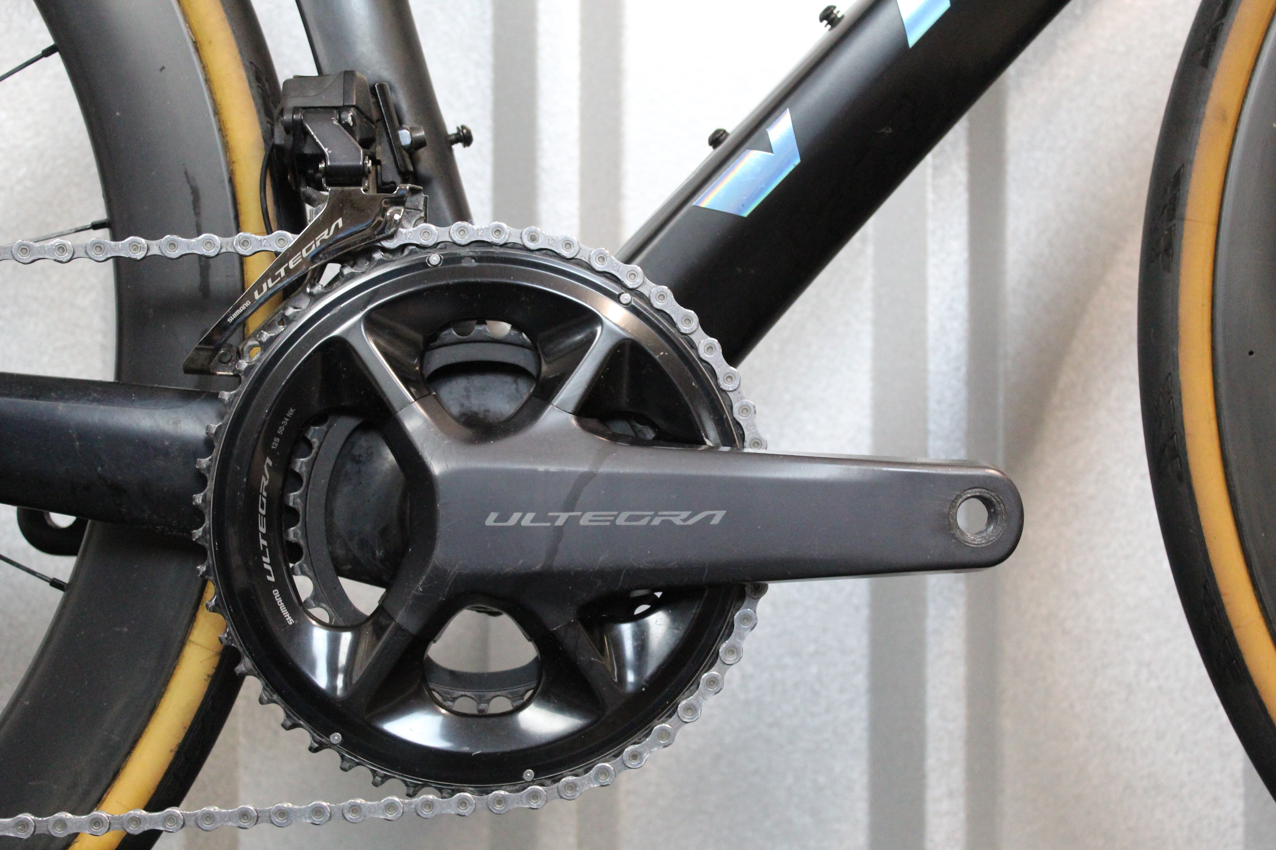 2023 Vitus ZX-1 Ultegra Di2 Road Bike Black, Size Large - Lightly Used