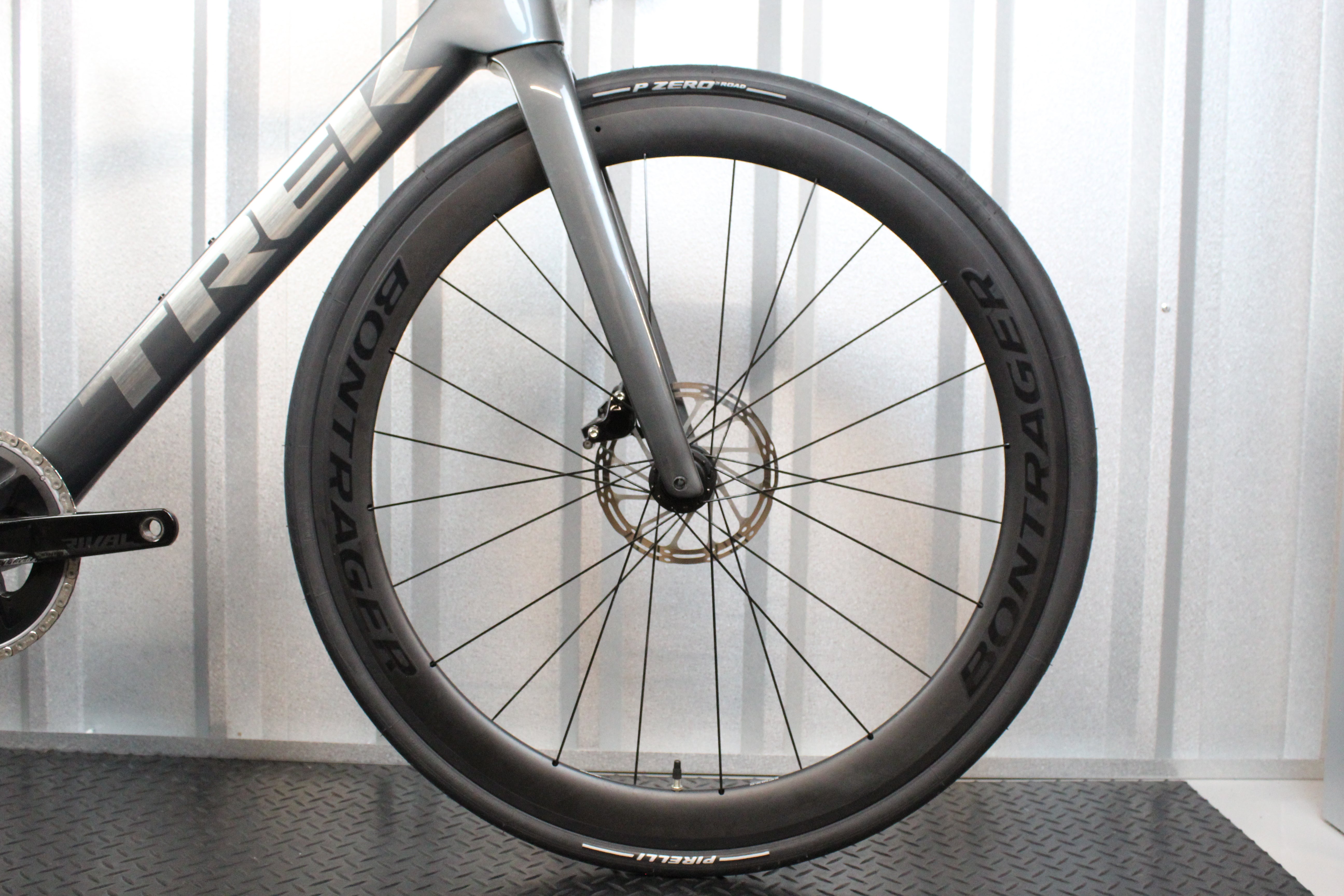 2021 Trek Émonda SL 6 Rival AXS Road Bike Grey, Size 60cm – Near Mint