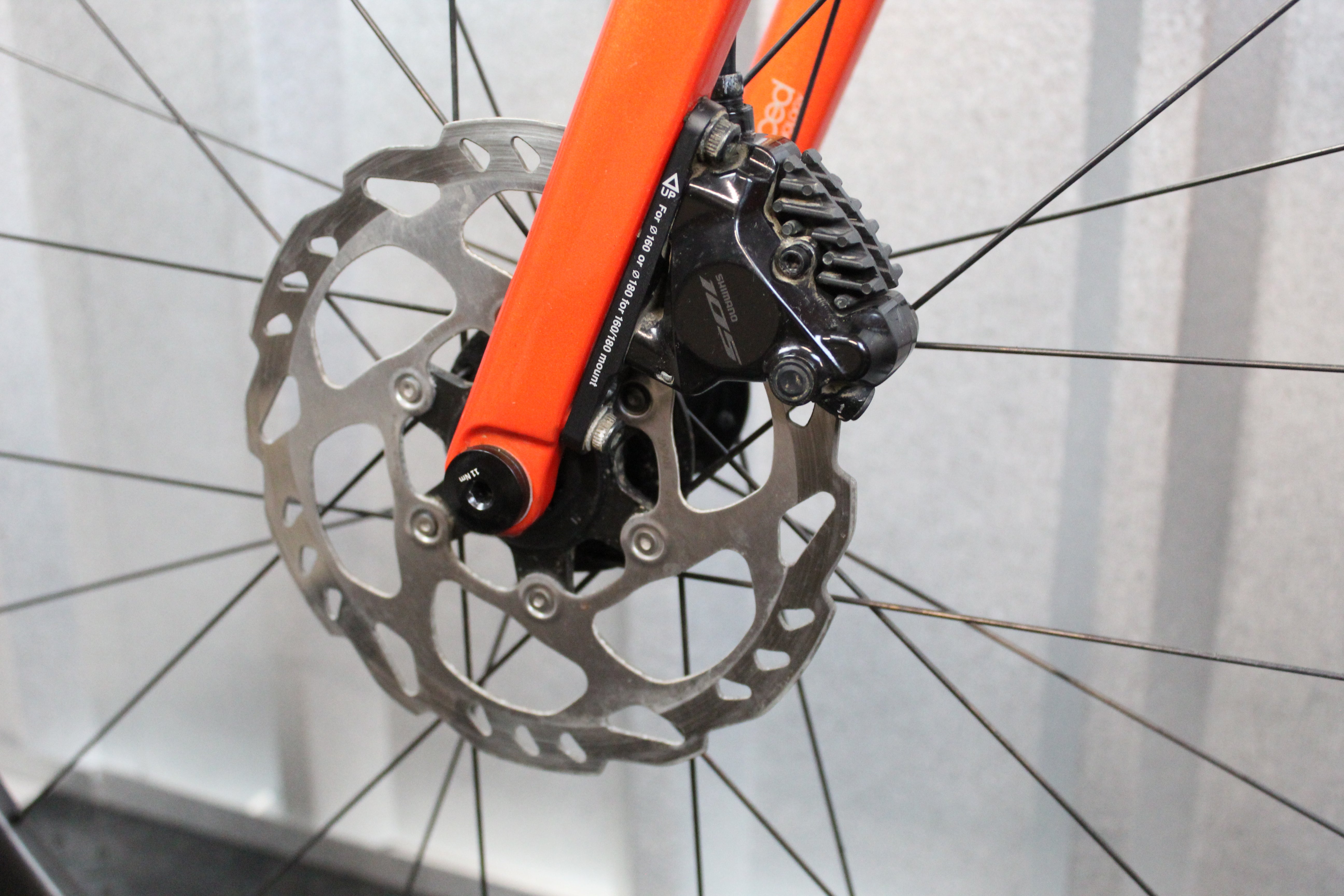 2021 Giant TCR Advanced Disc 1+ 105 Di2 Road Bike Helios Orange, Size Large – Mint