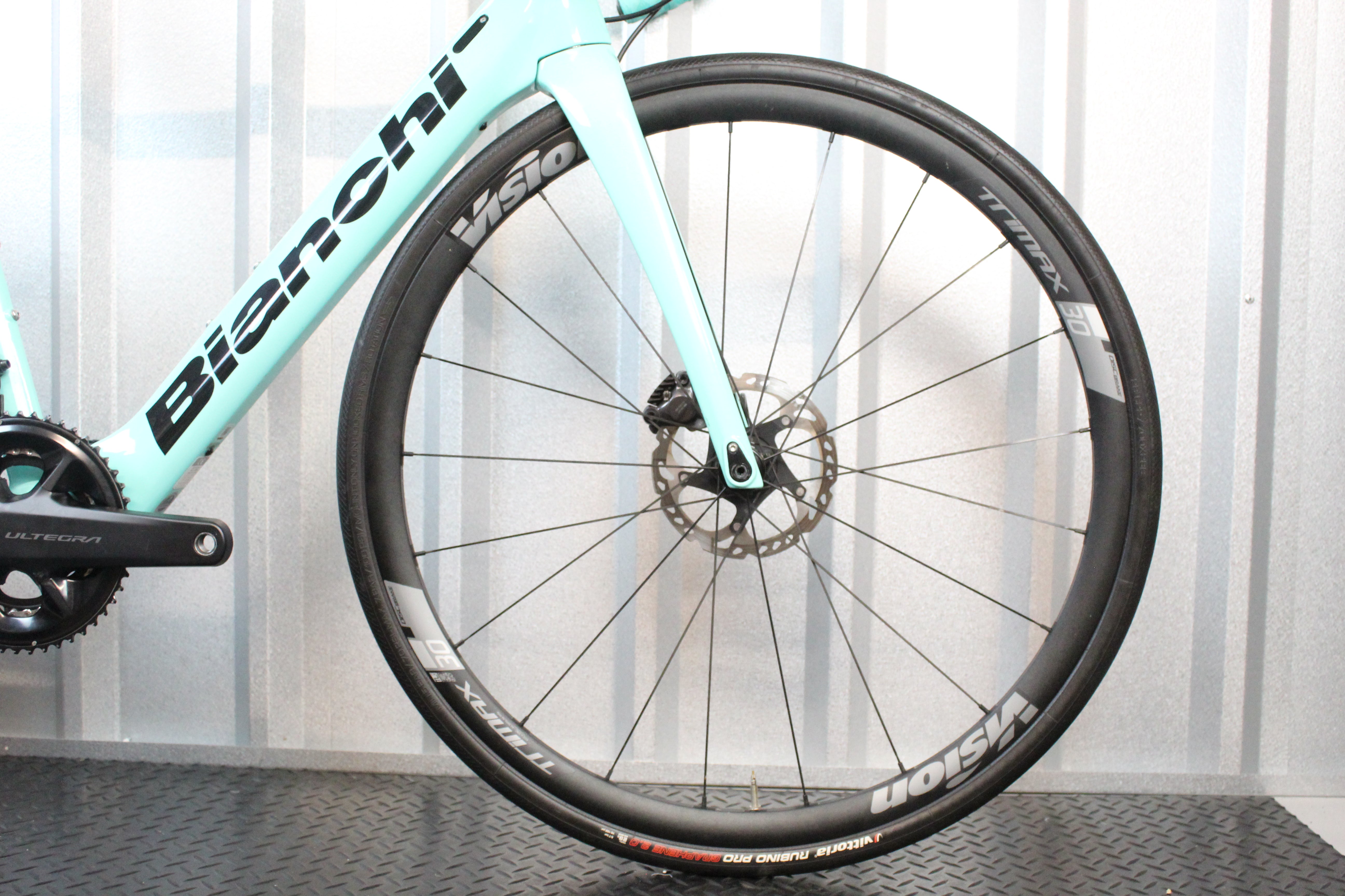 2025 Bianchi Aria e-Road Ultegra Di2 Electric Road Bike Celeste, Size 59cm – Mint
