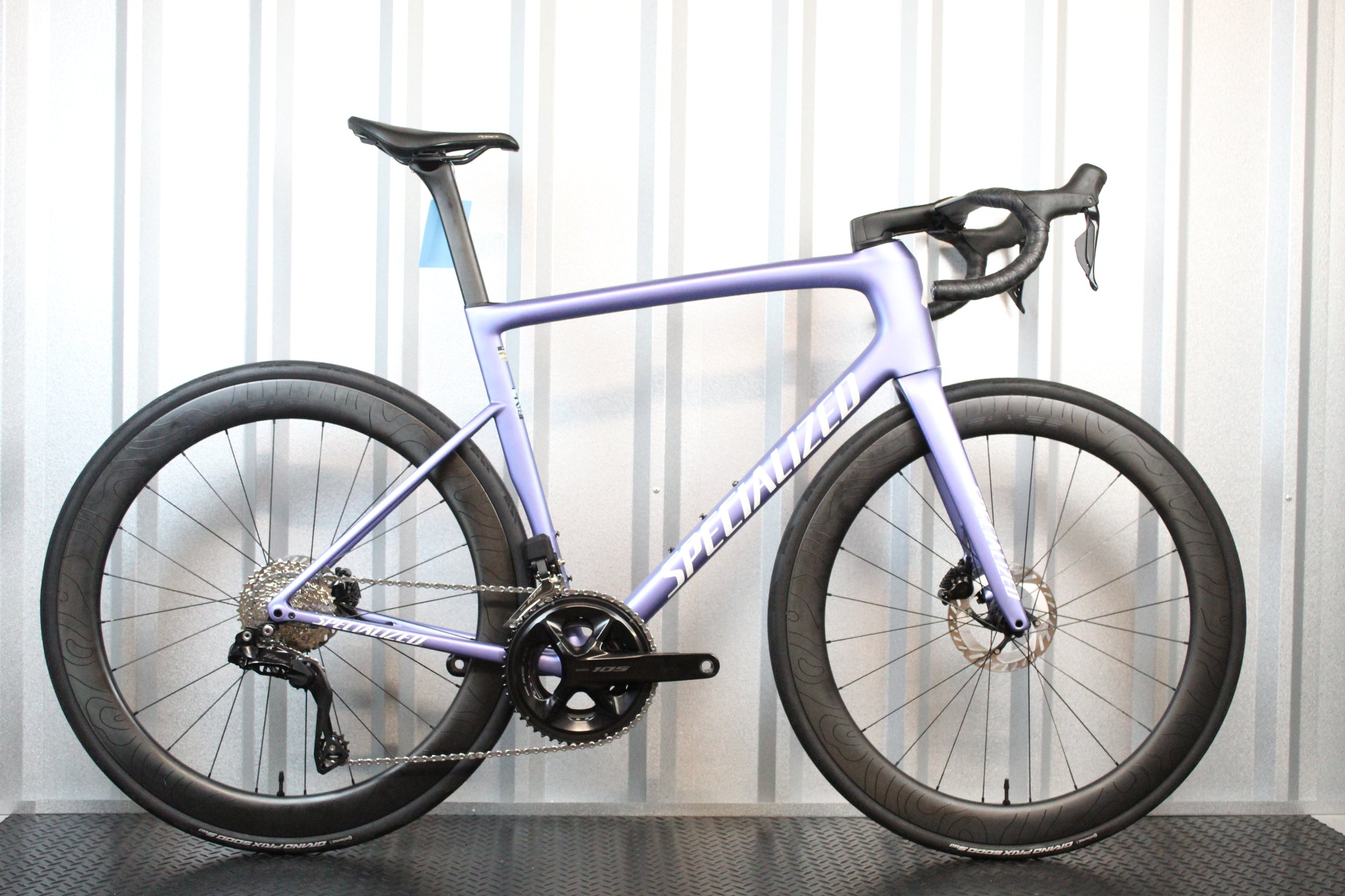 2024 Specialized Tarmac SL8 105 Di2 Road Bike Indigo Purple, Size 58cm – Near Mint
