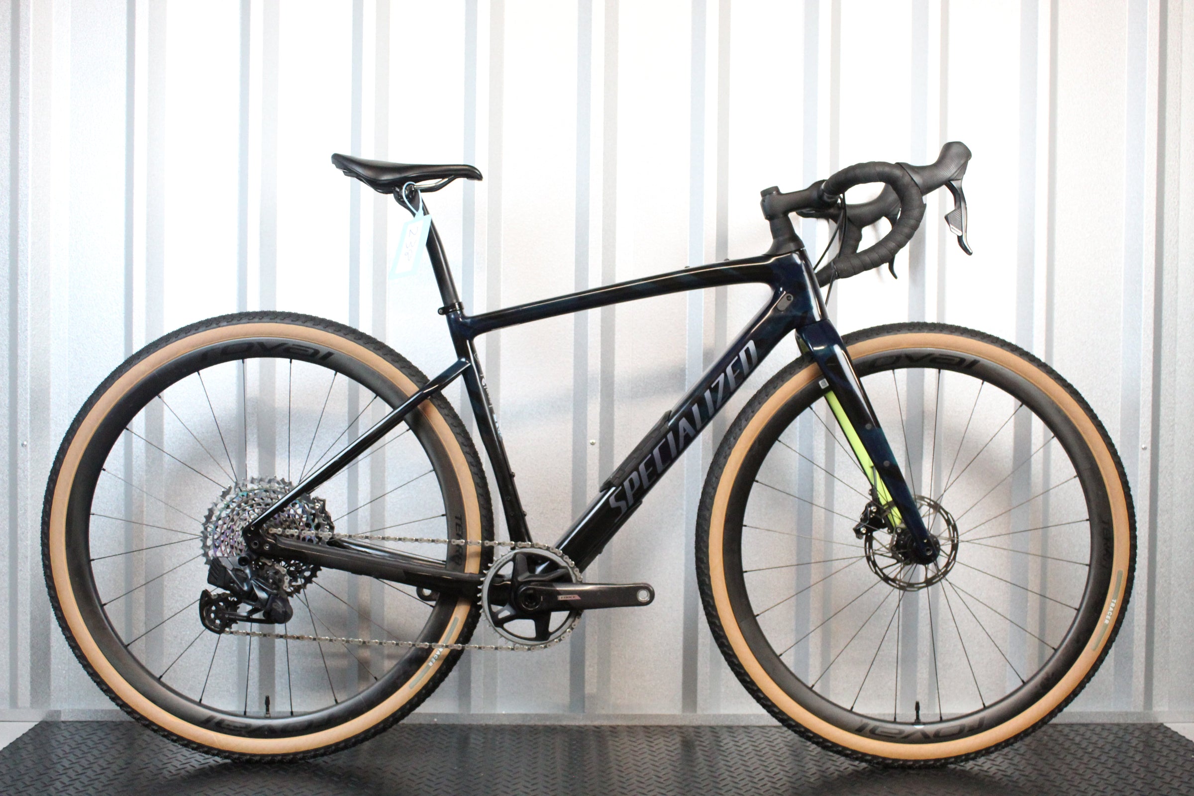 2022 Specialized Diverge Expert Carbon Rival AXS Gravel Bike Teal, Limestone, Size 54cm – Used