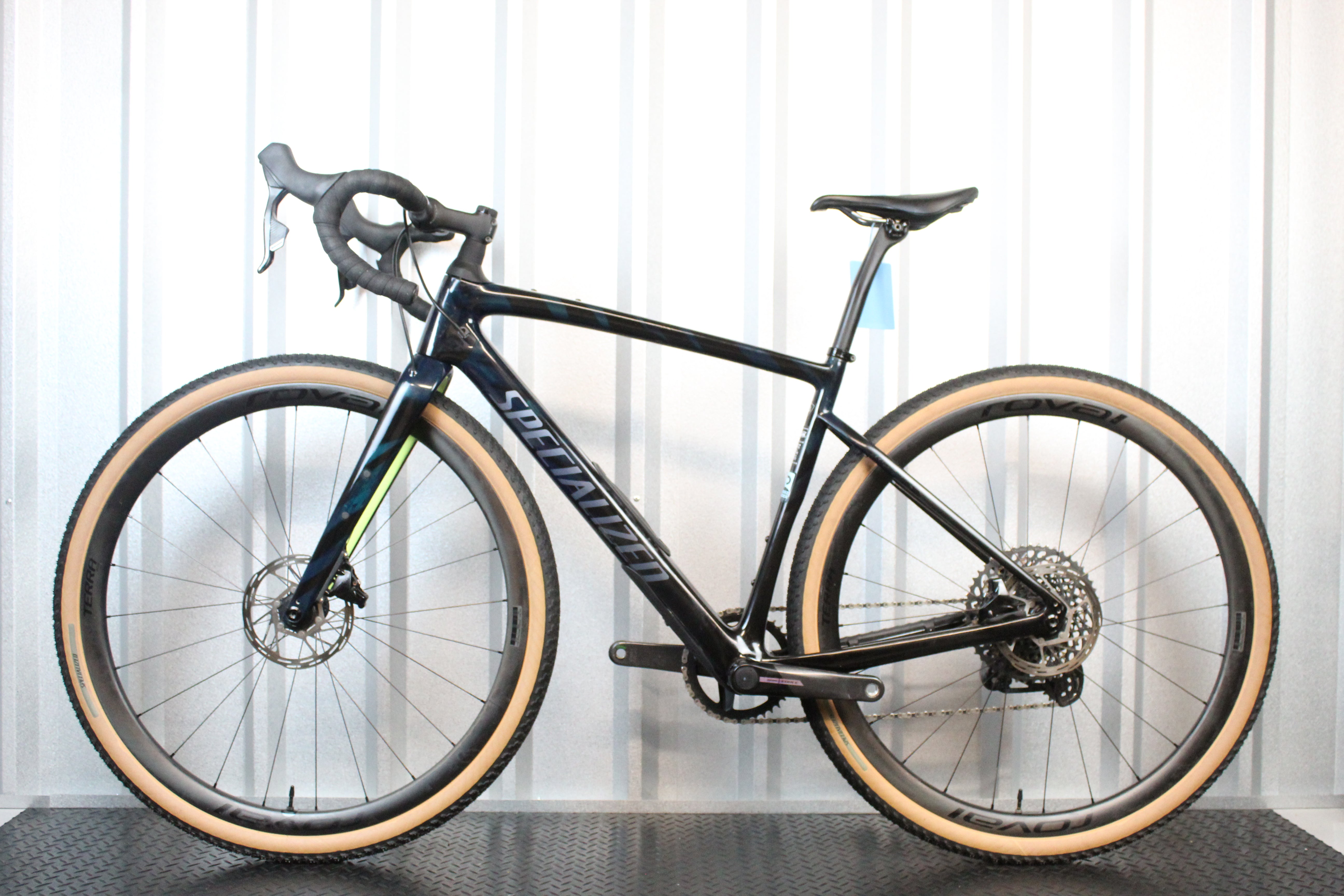 2022 Specialized Diverge Expert Carbon Rival AXS Gravel Bike Teal, Limestone, Size 54cm – Used