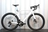 2026 Trek Madone SL 7 Gen 8 Ultegra Di2 Road Bike Crystal White, Black Smoke, Size M/L – New Other