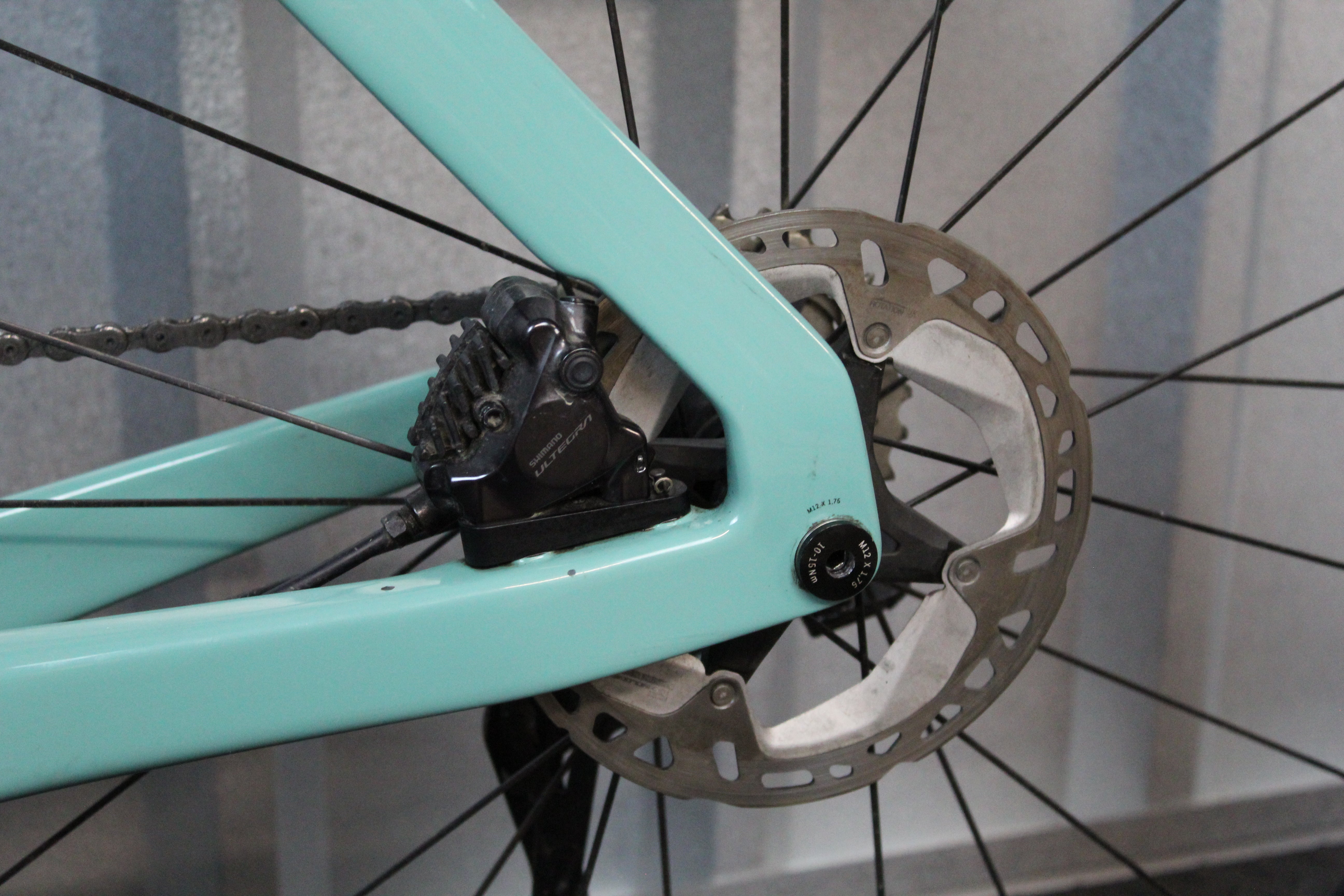 2024 Canyon Aeroad CF SLX 8 Ultegra Di2 Road Bike Pale Green, Size XL – Lightly Used