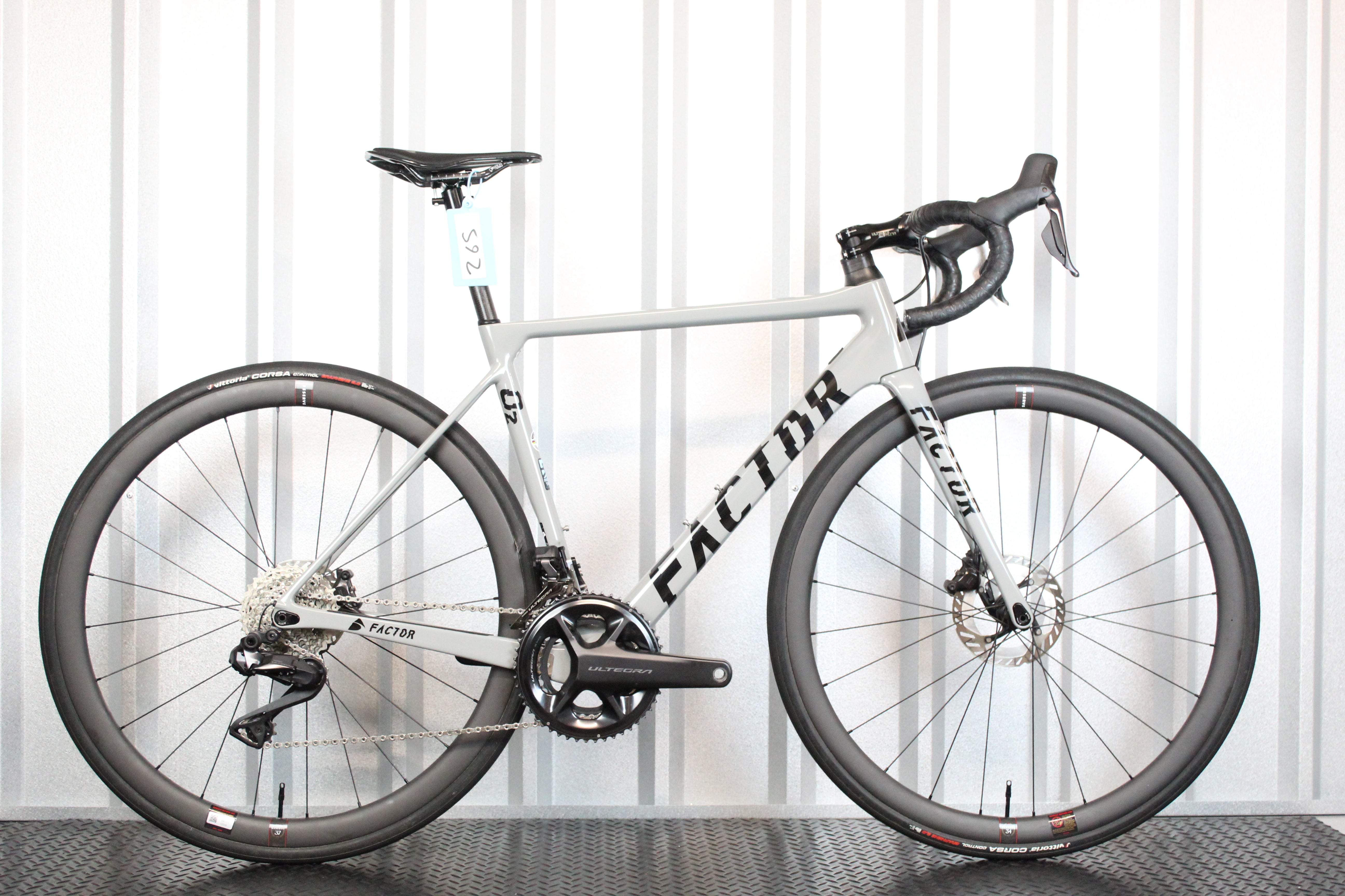 2023 Factor O2 Ultegra Di2 Road Bike Shatter Grey, 52cm – Mint