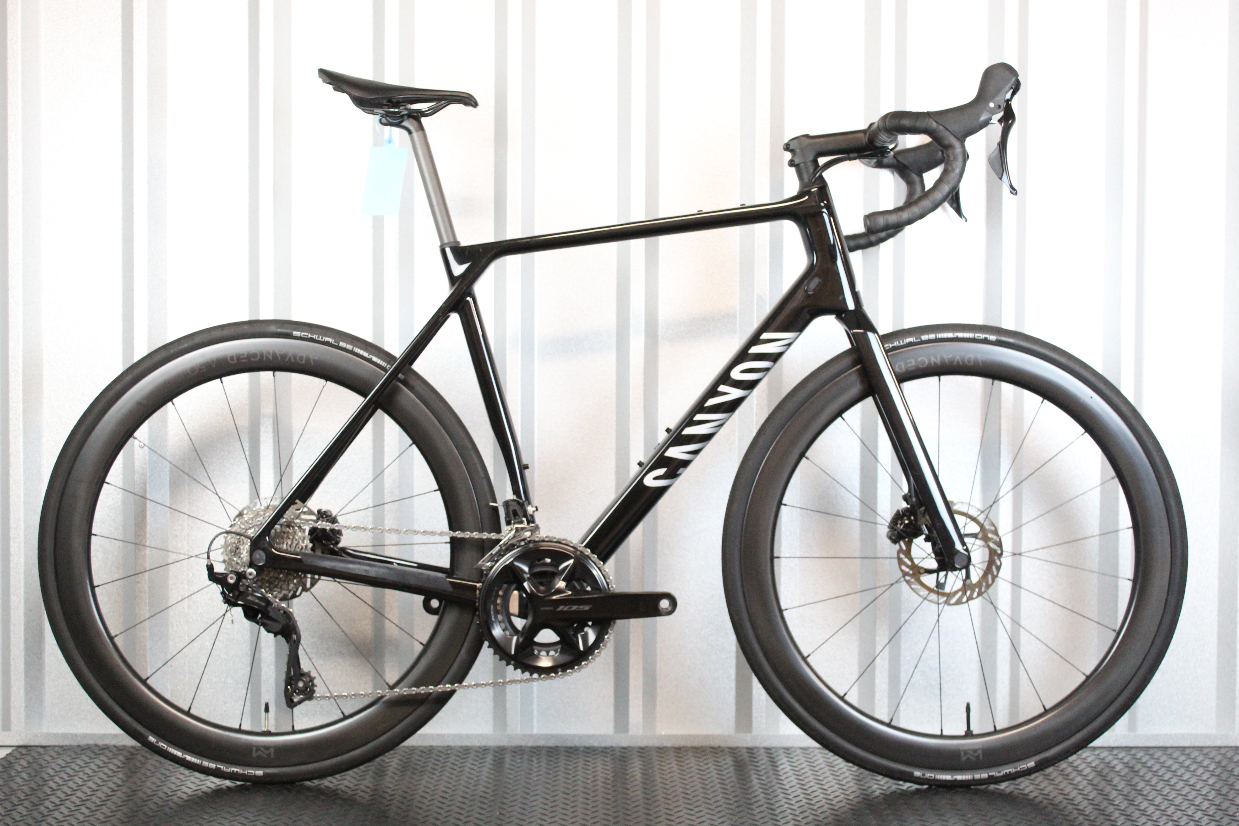 2022 Canyon Endurace CF 105 Road Bike Black, Large / UK XL – Lightly Used