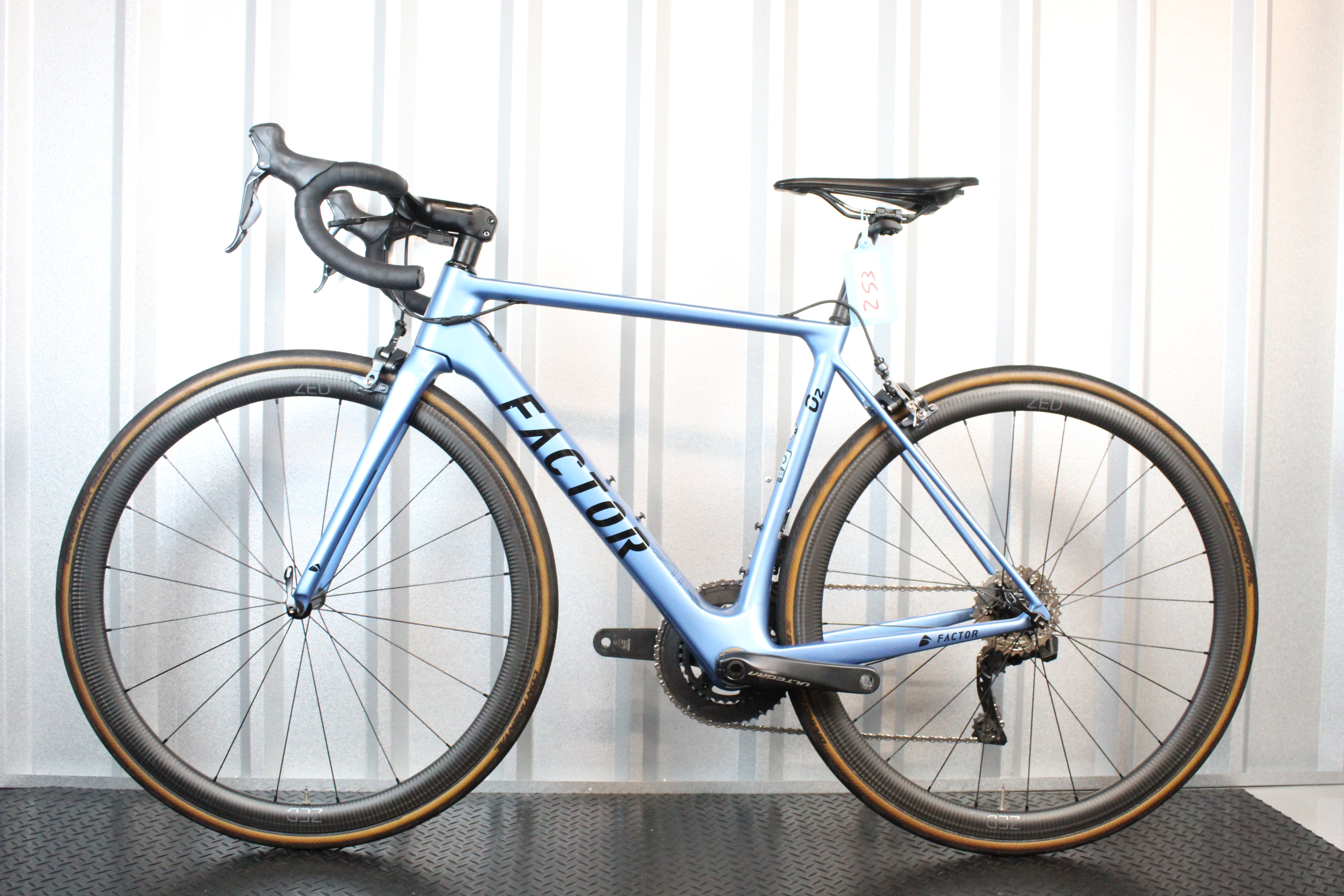 2020 Factor O2 Ultegra Di2 Road Bike Blue, 52cm – Lightly Used